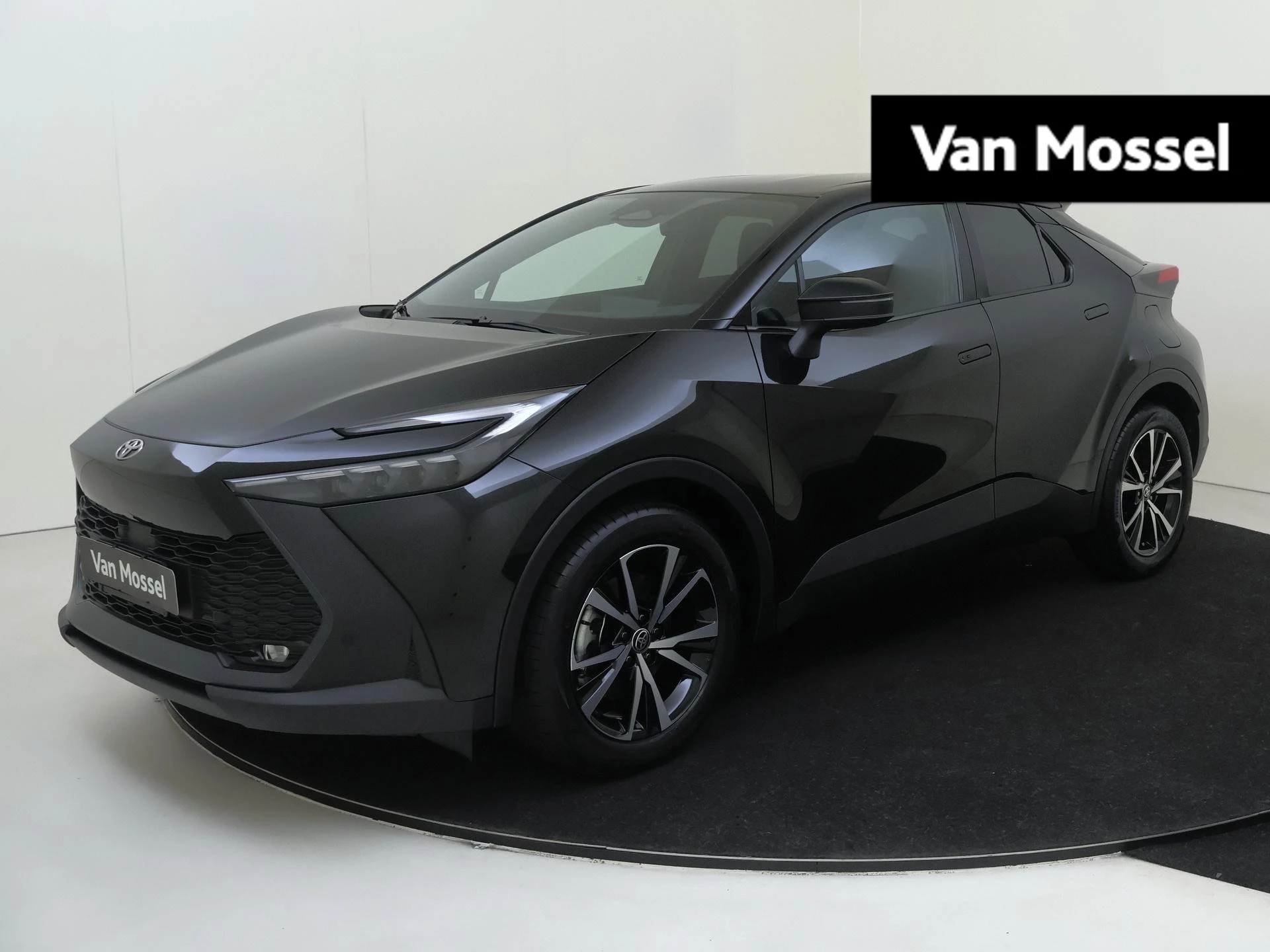 Toyota C-HR – autofoto 2