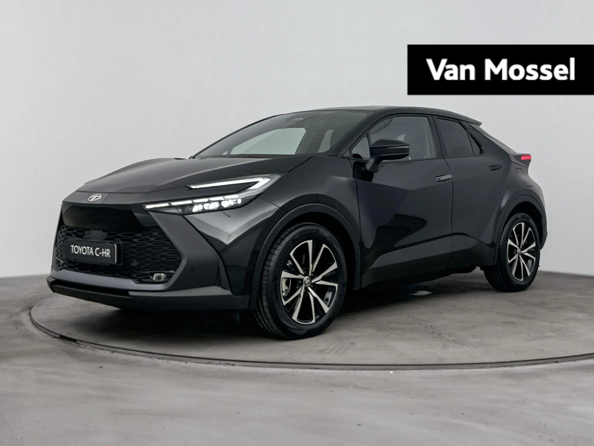 Toyota C-HR – autofoto 2