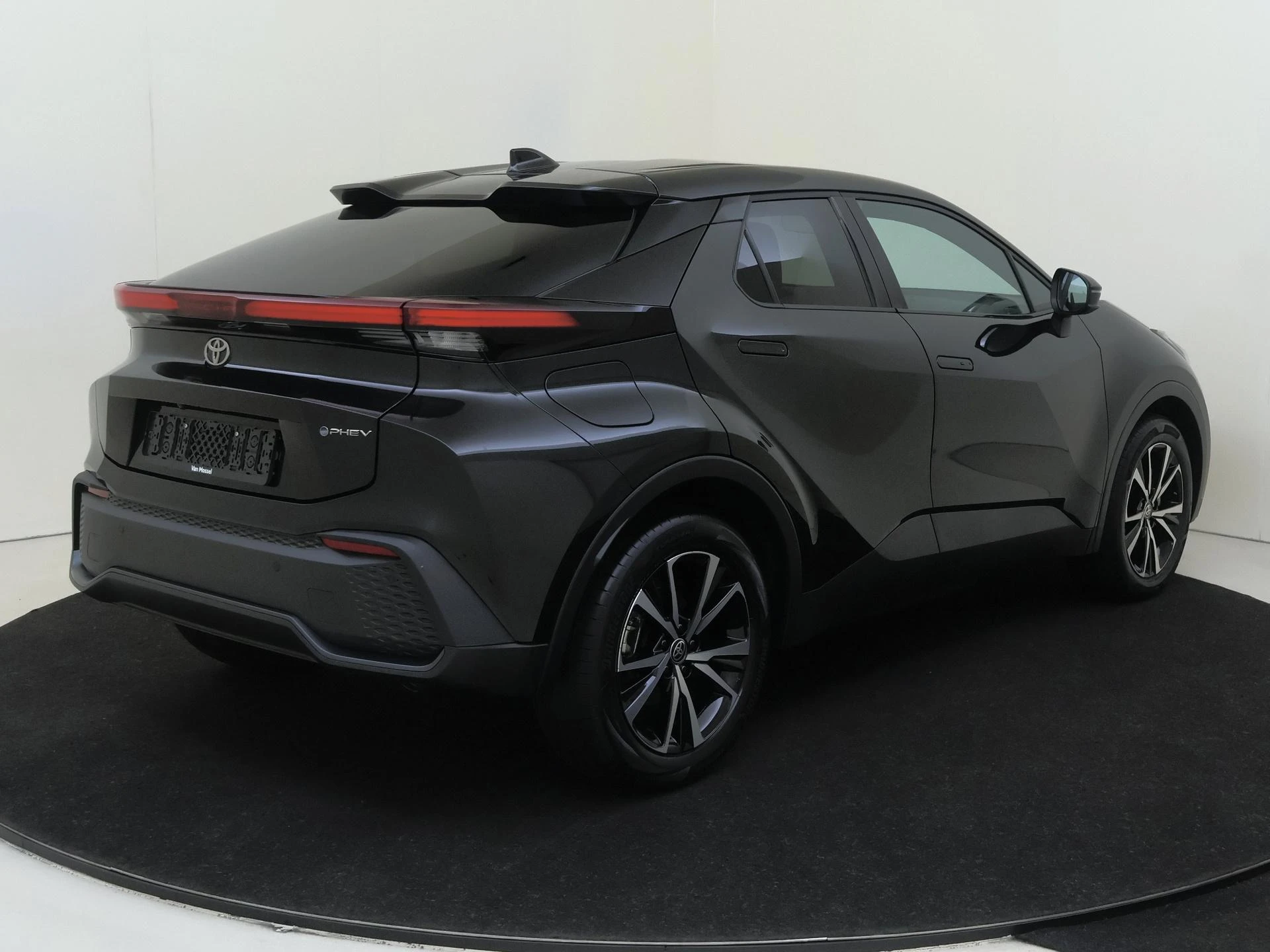 Toyota C-HR – autofoto 5