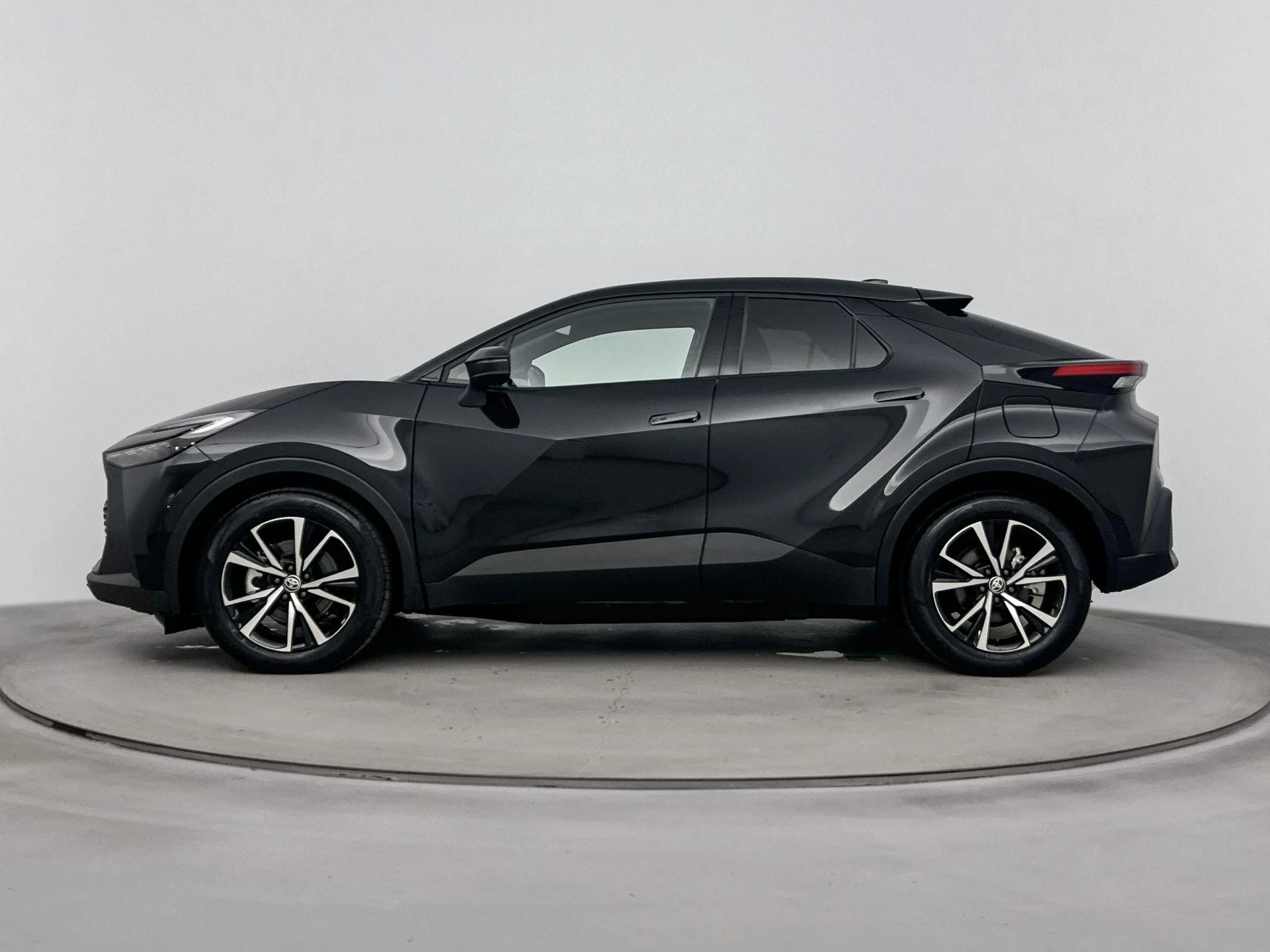 Toyota C-HR met kenteken KKP-50-X – autofoto 4
