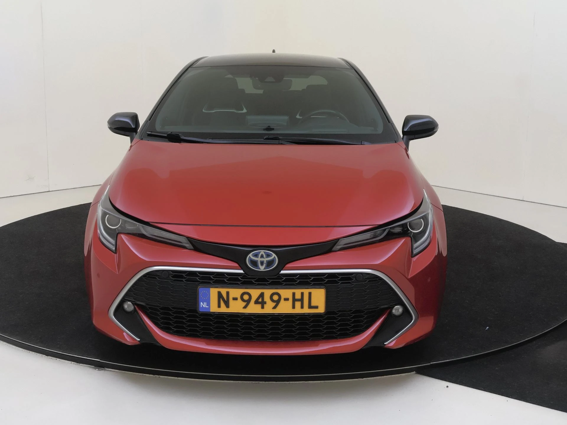 Toyota Corolla met kenteken 36100 – autofoto 3