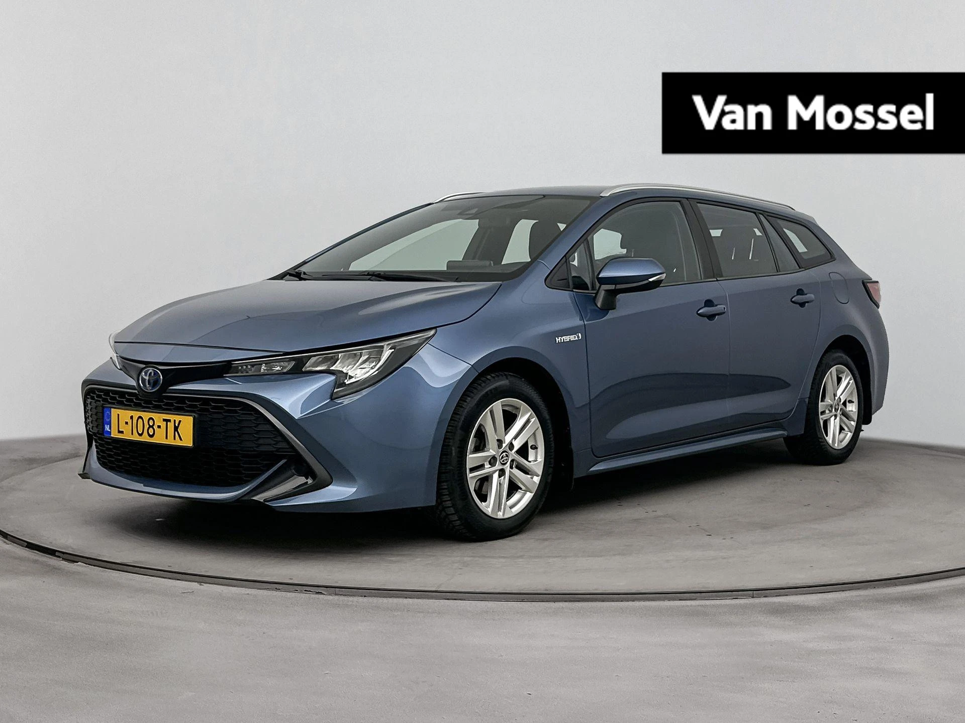 Toyota Corolla Touring – autofoto 2