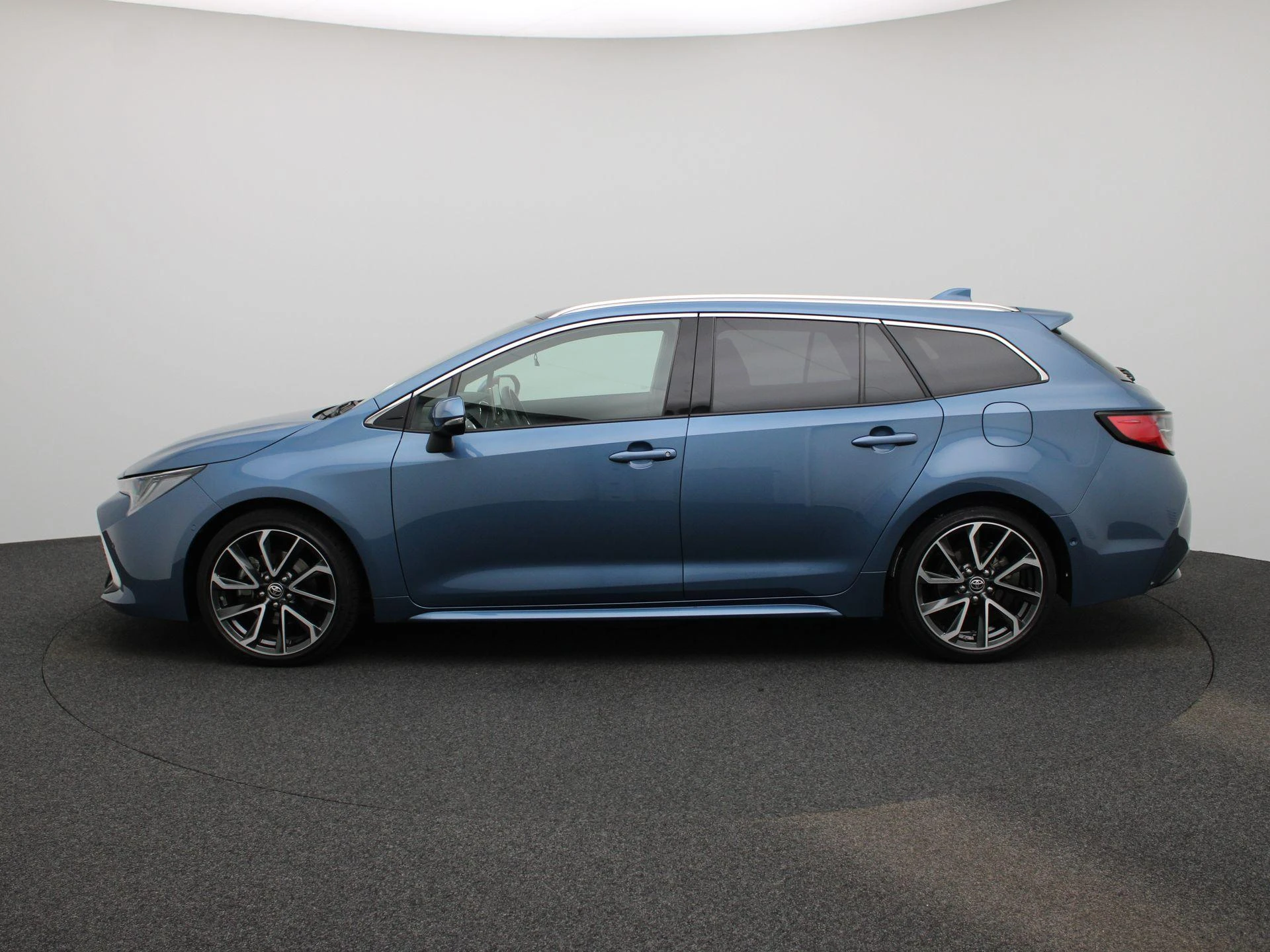 Toyota Corolla Touring – autofoto 5