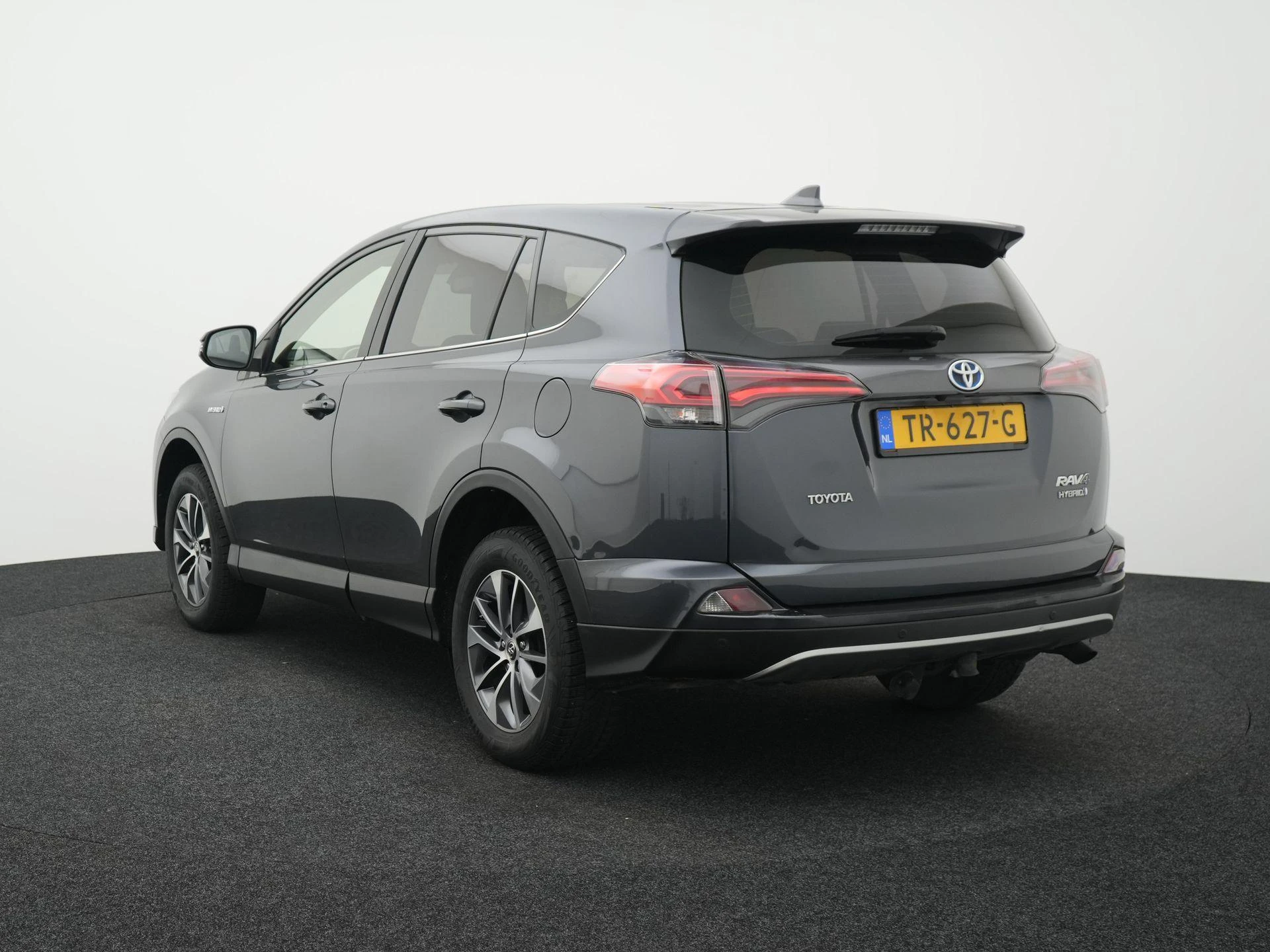 Toyota RAV4 met kenteken 51100 – autofoto 4