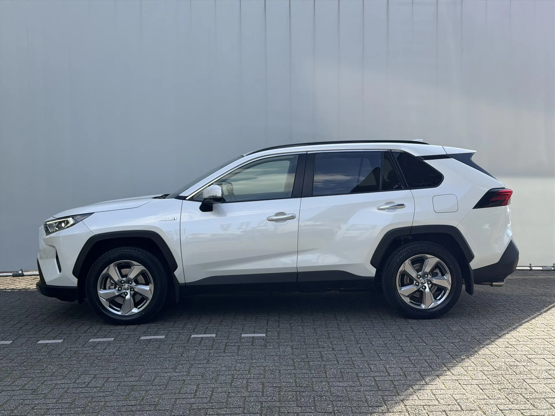 Toyota RAV4 met kenteken H-565-RZ – autofoto 2