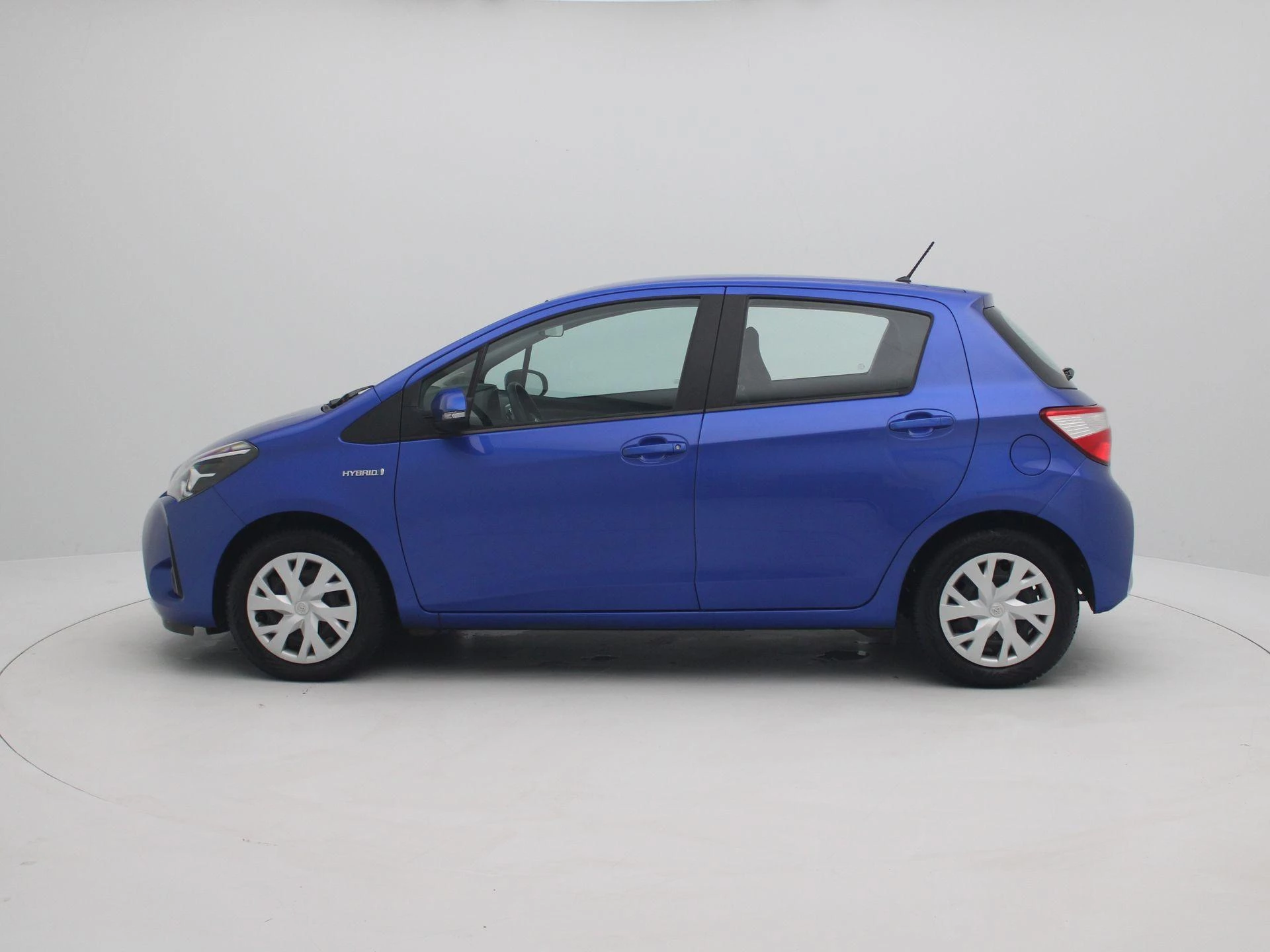 Toyota Yaris met kenteken 35100 – autofoto 5