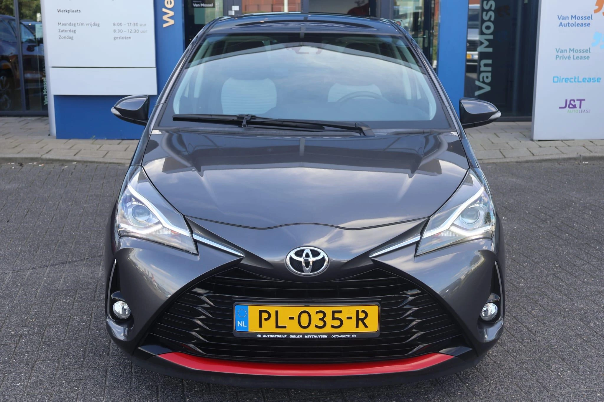Toyota Yaris met kenteken 59100 – autofoto 4