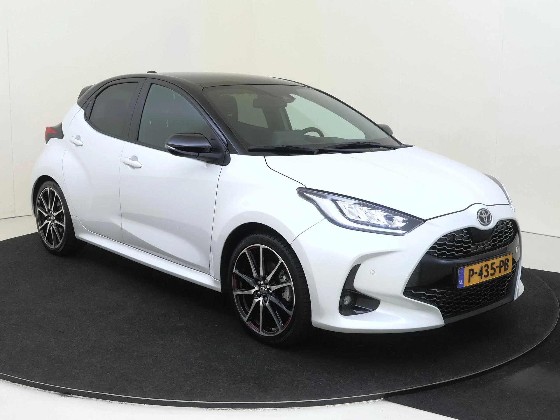 Toyota Yaris – autofoto 3