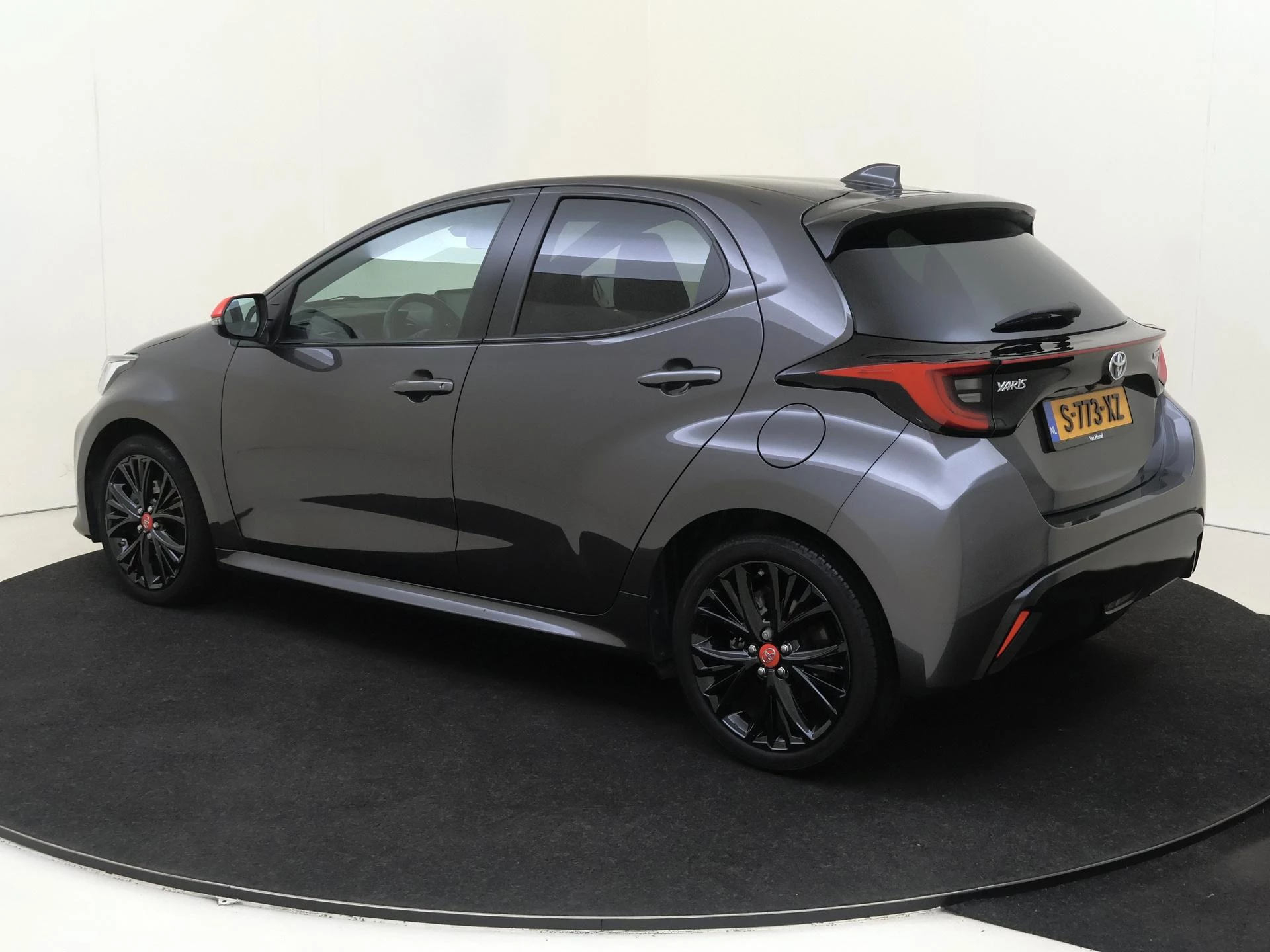 Toyota Yaris – autofoto 4