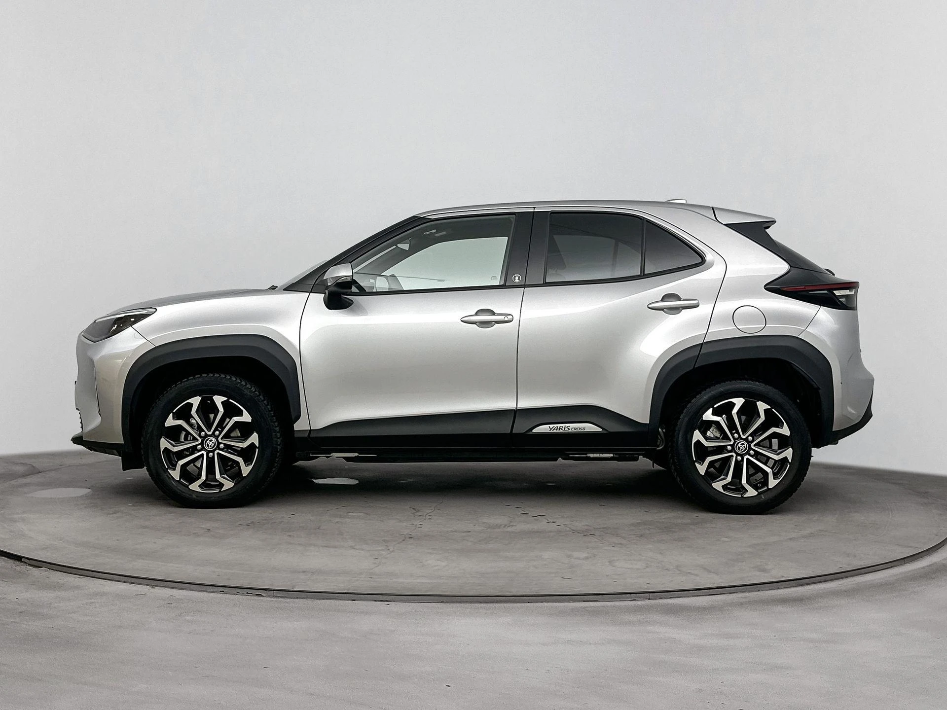 Toyota YarisCross – autofoto 4