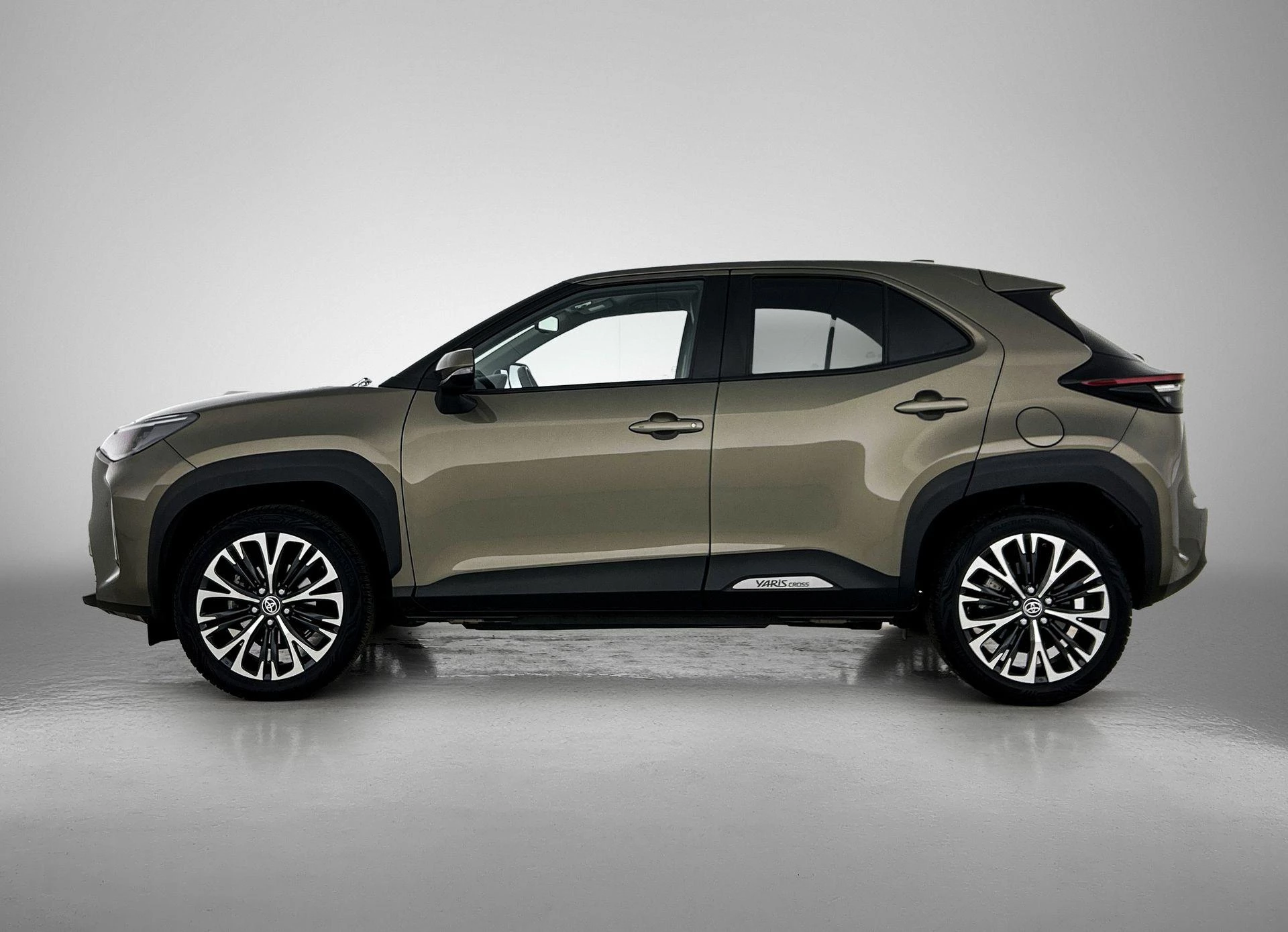 Toyota YarisCross met kenteken P-967-JV – autofoto 4