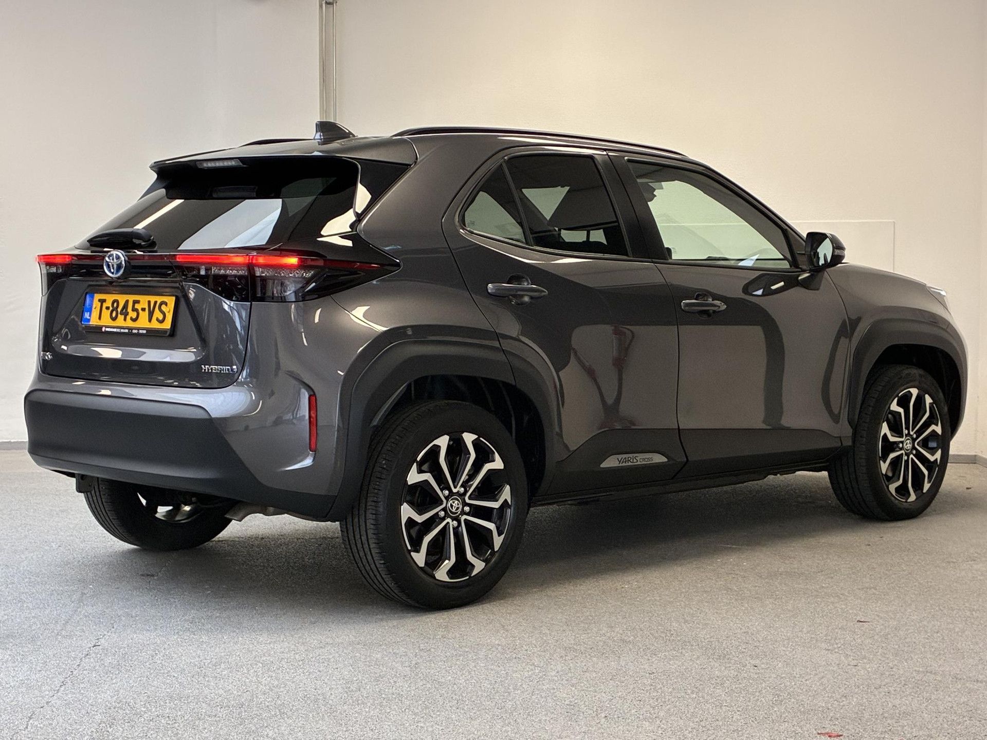 Toyota YarisCross met kenteken T-845-VS – autofoto 2