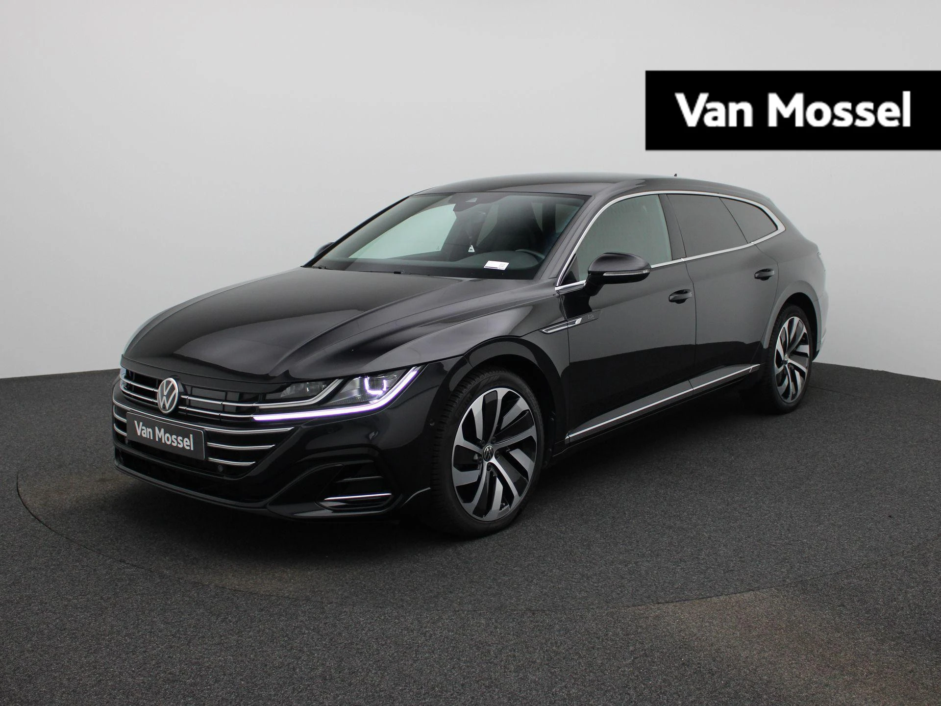 Volkswagen Arteon met kenteken 61 – autofoto 2