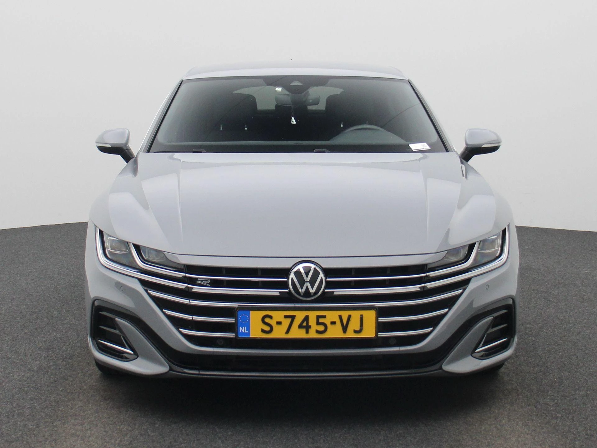 Volkswagen Arteon met kenteken S-745-VJ – autofoto 4