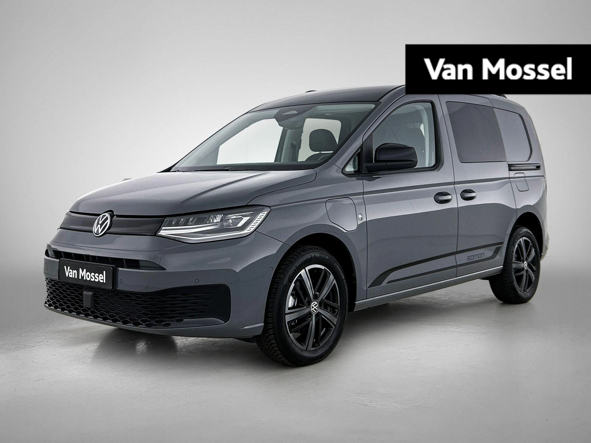 Volkswagen Caddy met kenteken 117 – autofoto 2