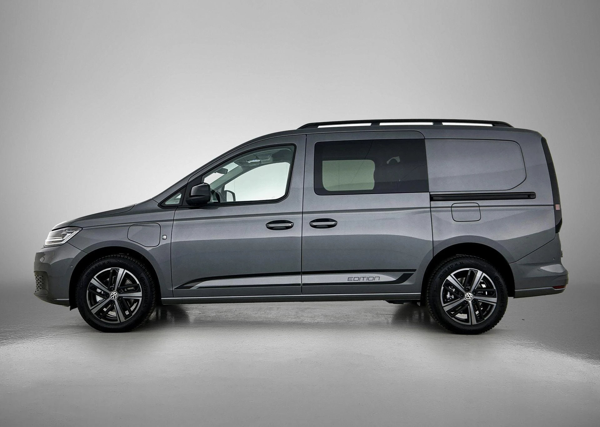 Volkswagen Caddy met kenteken 117 – autofoto 4
