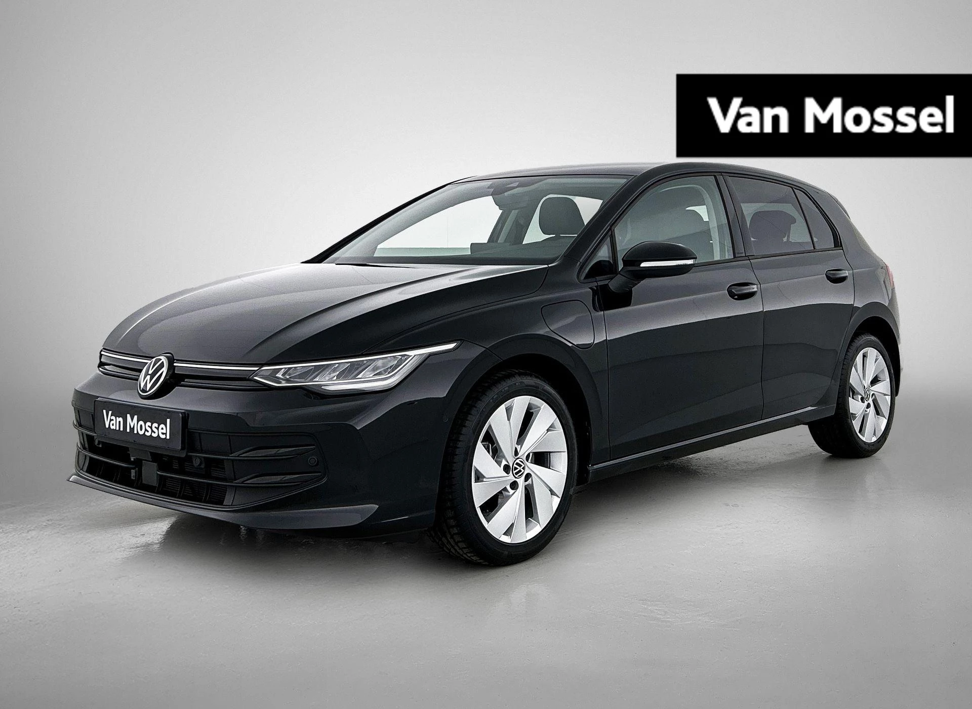 Volkswagen Golf met kenteken 03100 – autofoto 2