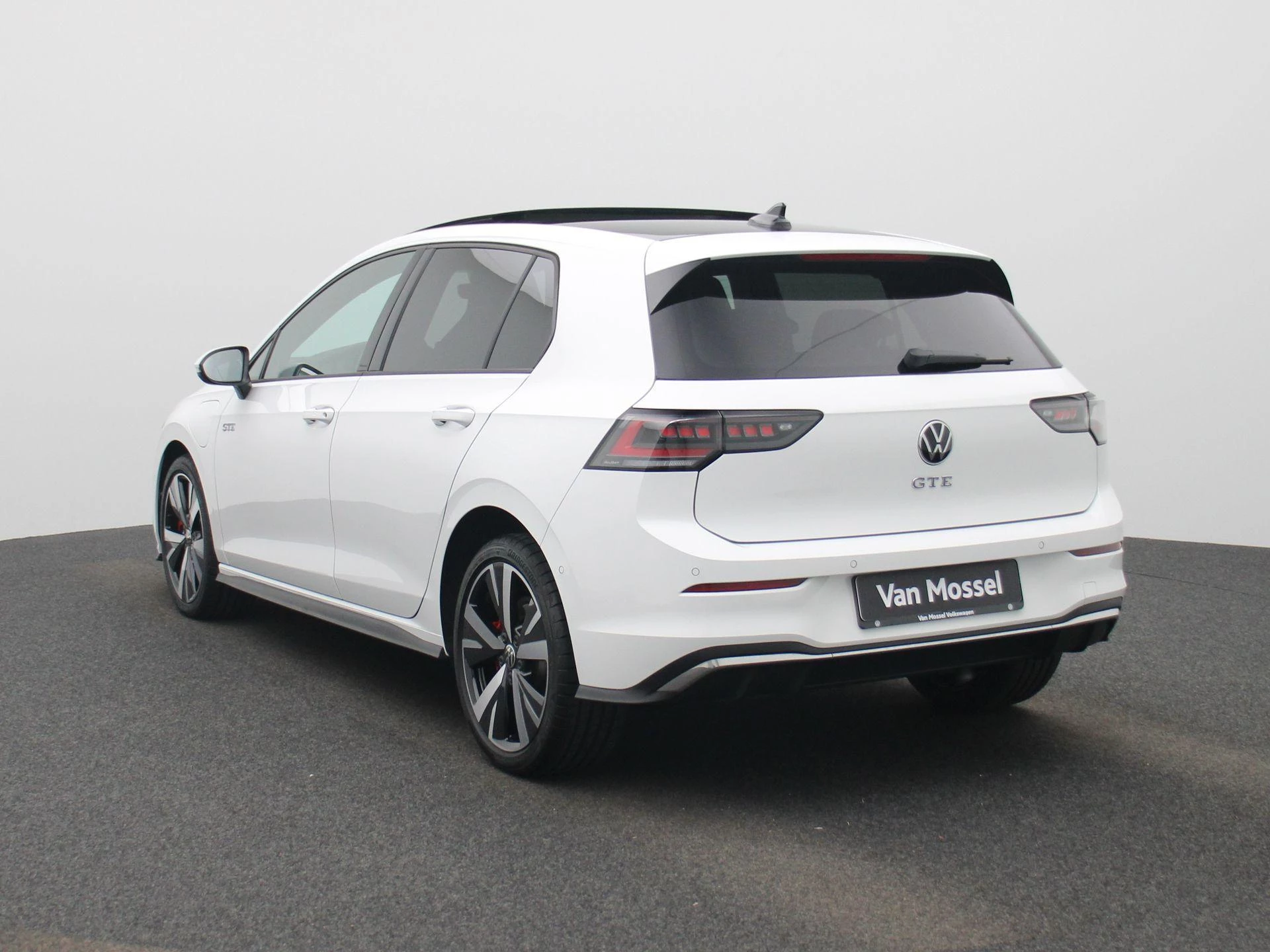 Volkswagen Golf met kenteken 03100 – autofoto 3