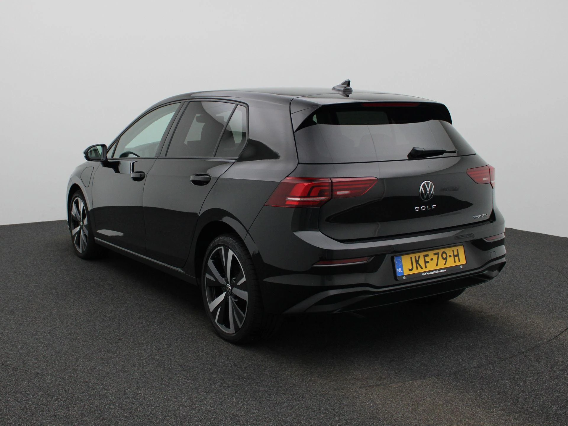 Volkswagen Golf met kenteken 03100 – autofoto 3