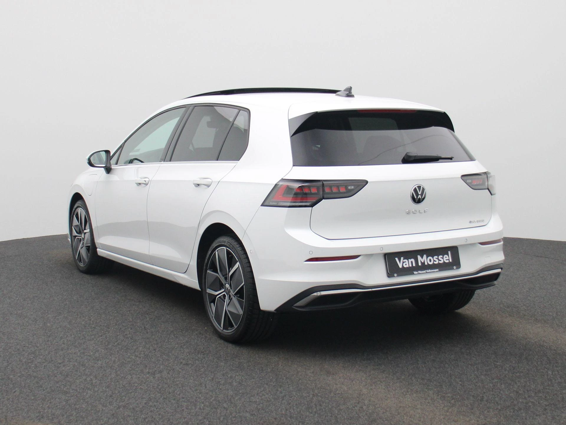Volkswagen Golf met kenteken 03100 – autofoto 3