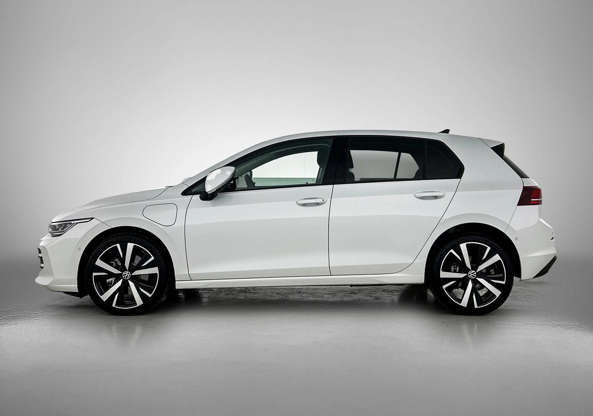 Volkswagen Golf met kenteken 03100 – autofoto 4