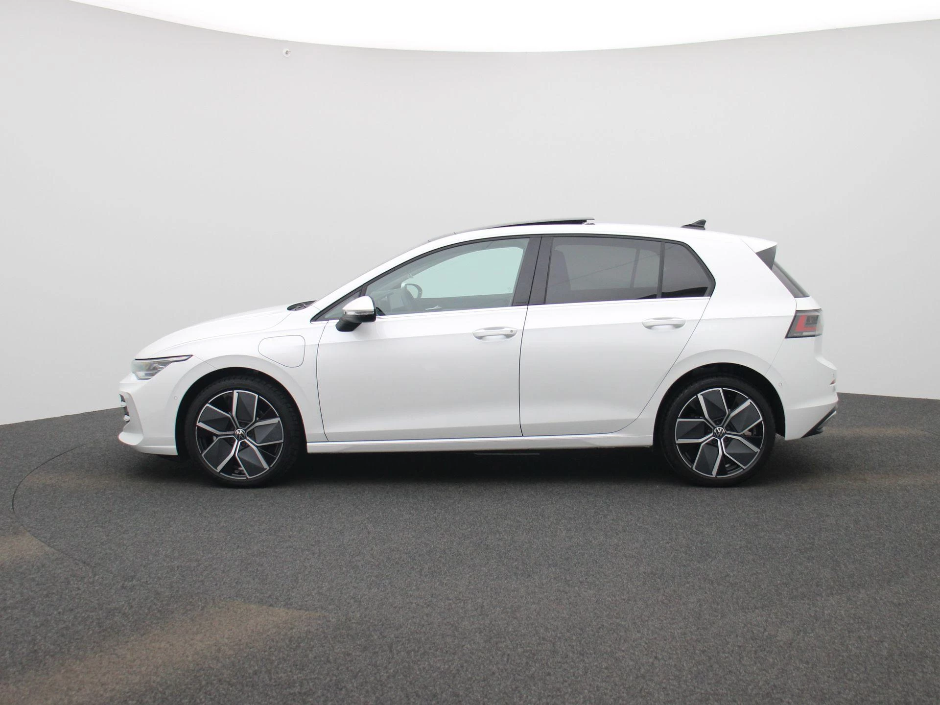 Volkswagen Golf met kenteken 03100 – autofoto 5