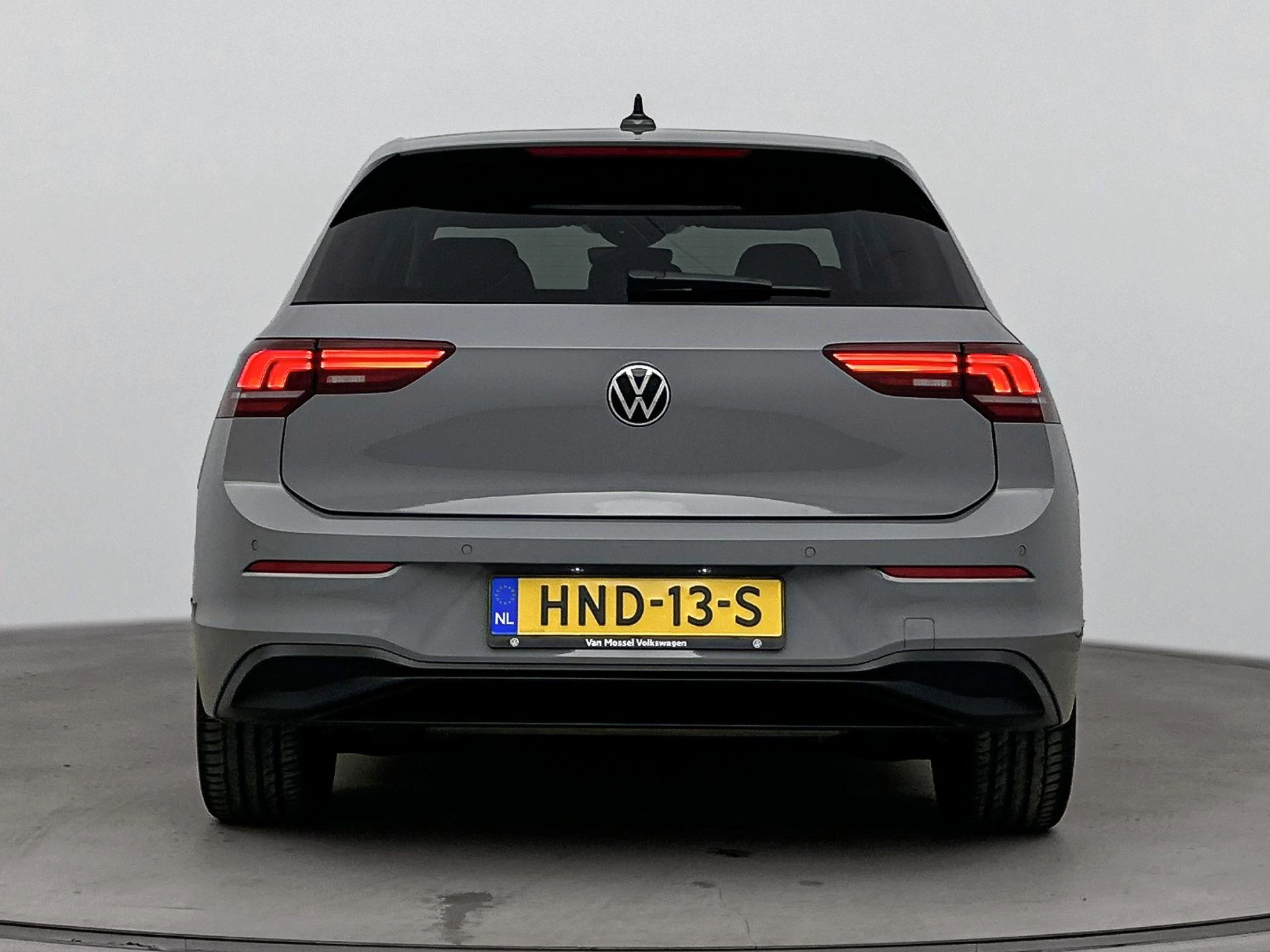 Volkswagen Golf met kenteken 03100 – autofoto 5
