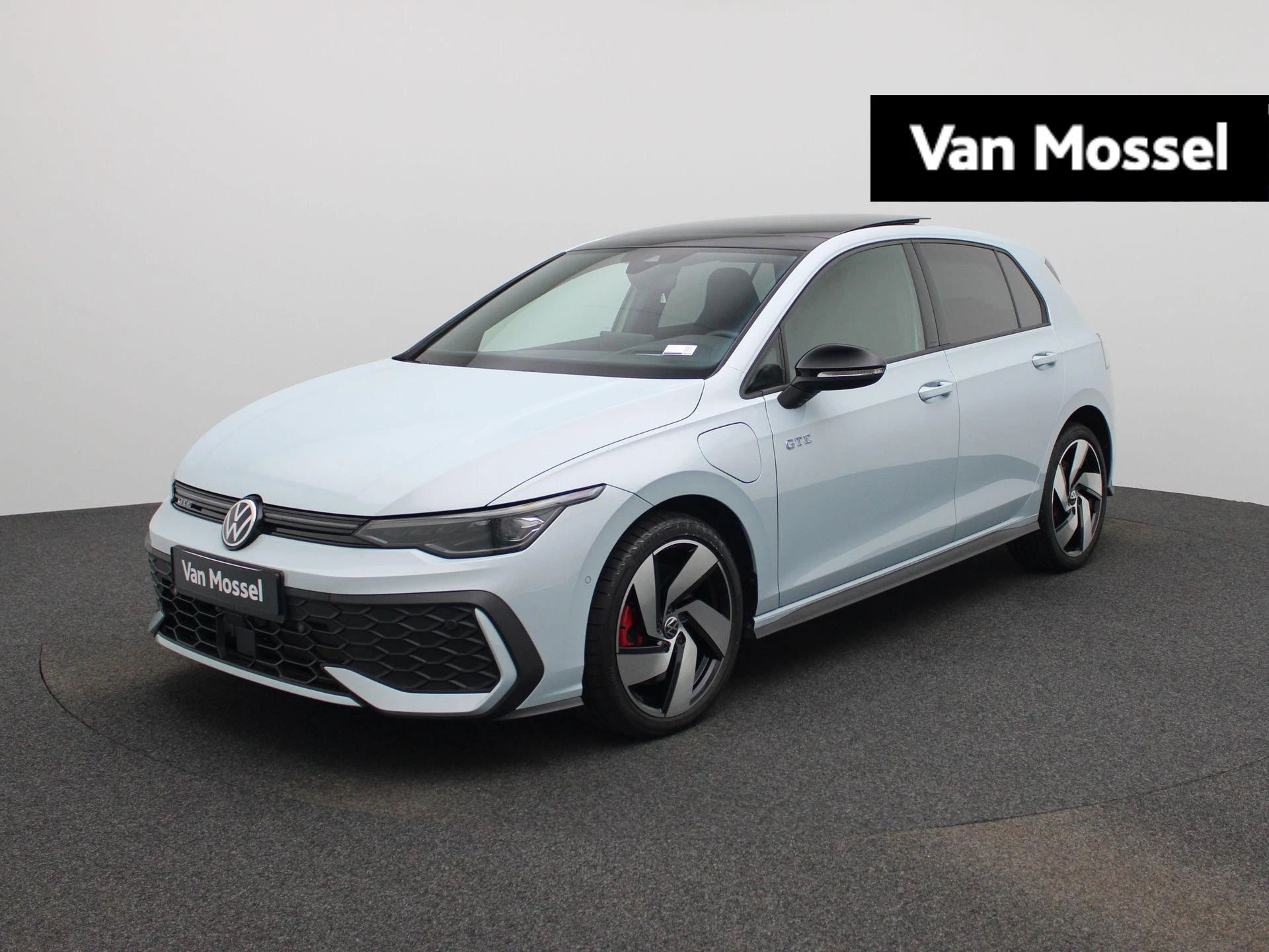 Volkswagen Golf met kenteken 04100 – autofoto 2