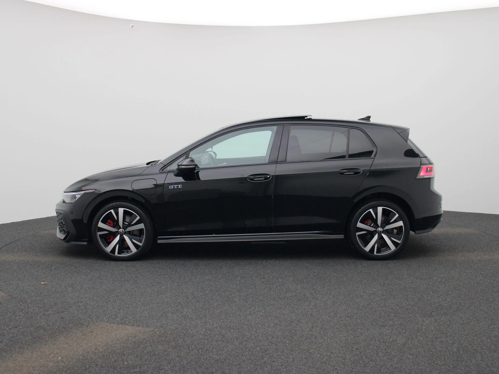 Volkswagen Golf met kenteken 04100 – autofoto 5