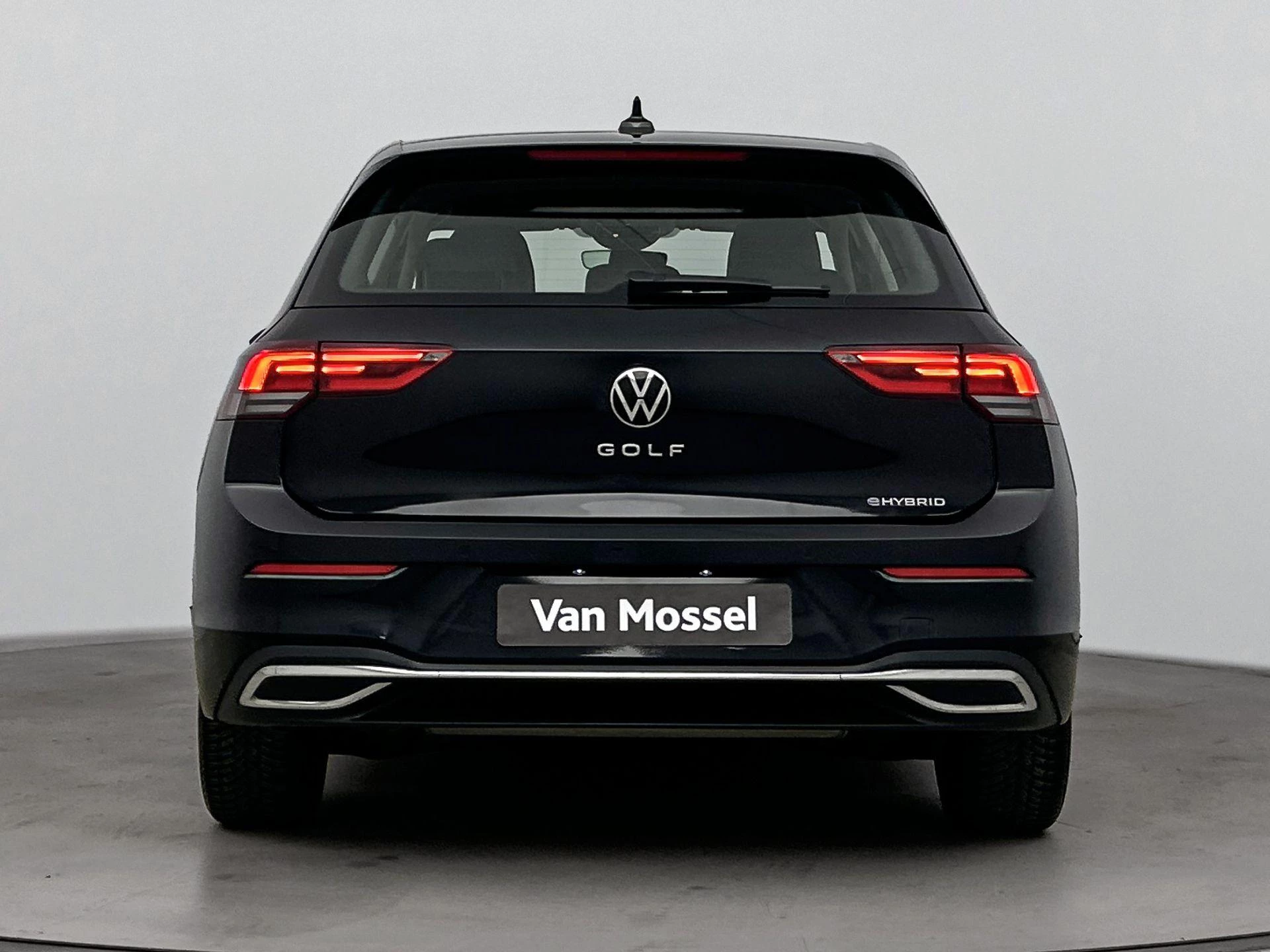 Volkswagen Golf met kenteken 09100 – autofoto 5
