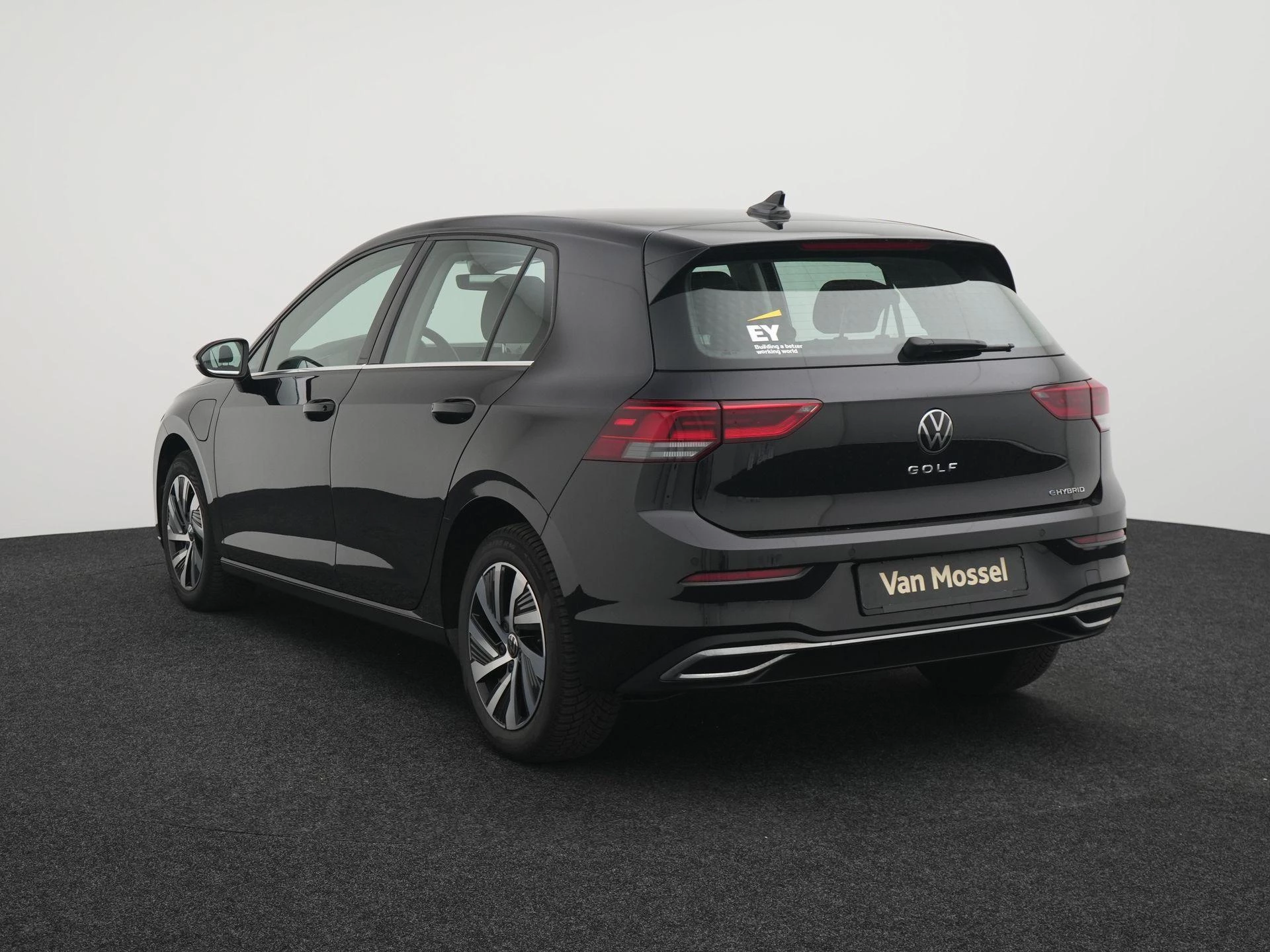 Volkswagen Golf met kenteken 09100 – autofoto 5
