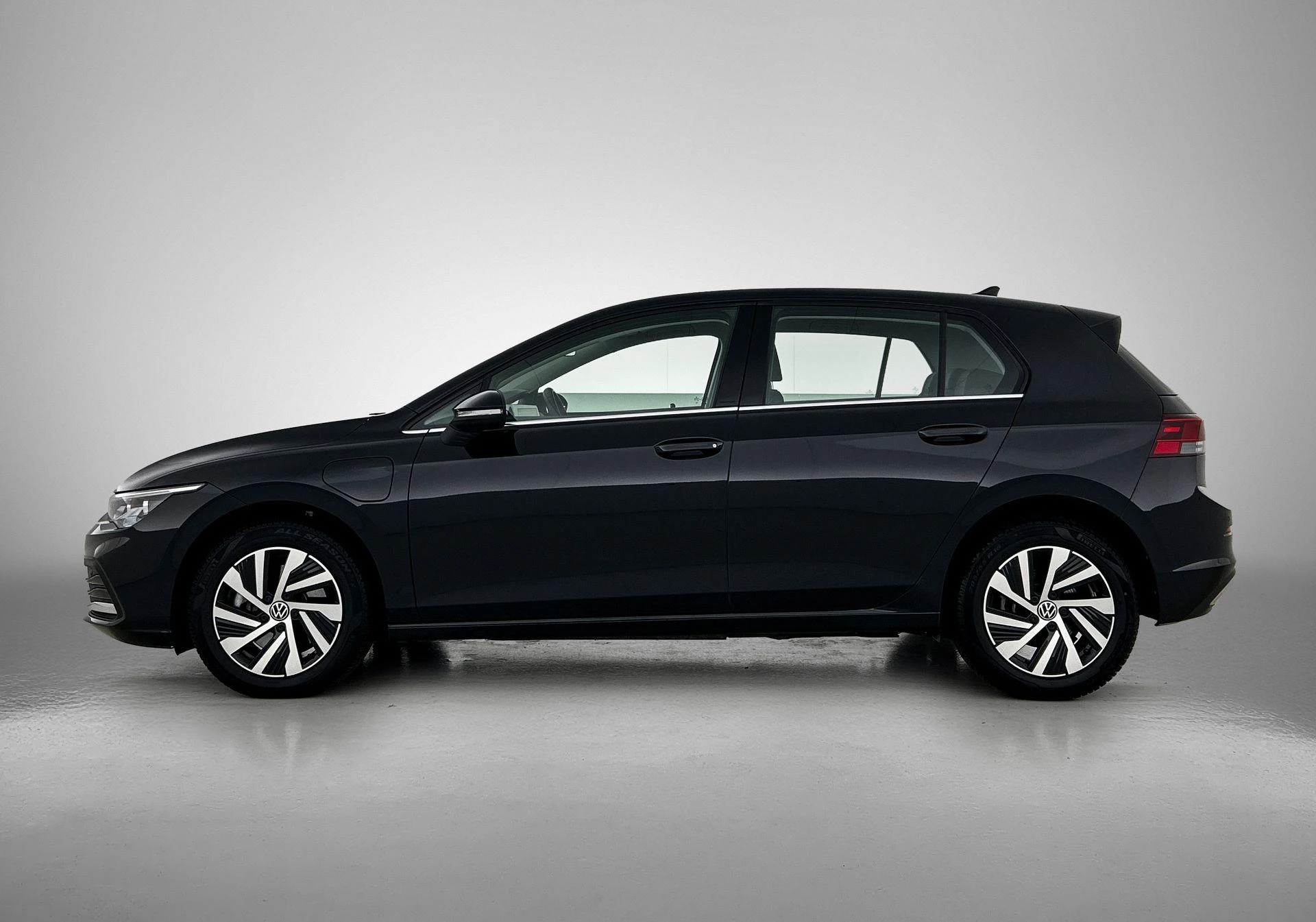 Volkswagen Golf met kenteken 09100 – autofoto 5