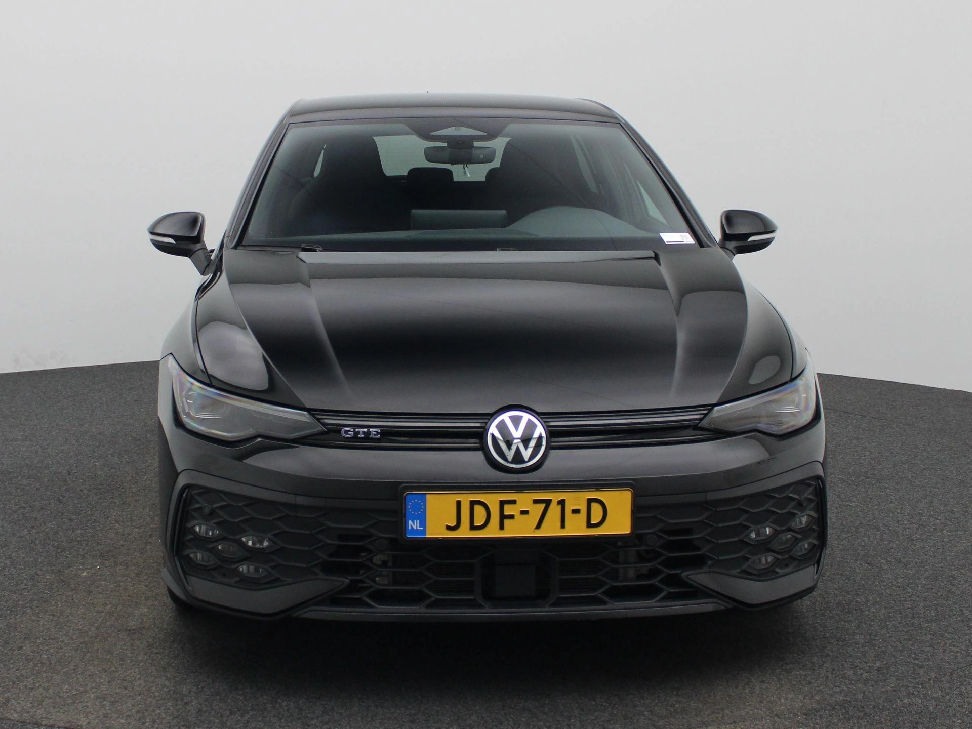 Volkswagen Golf met kenteken 131 – autofoto 4