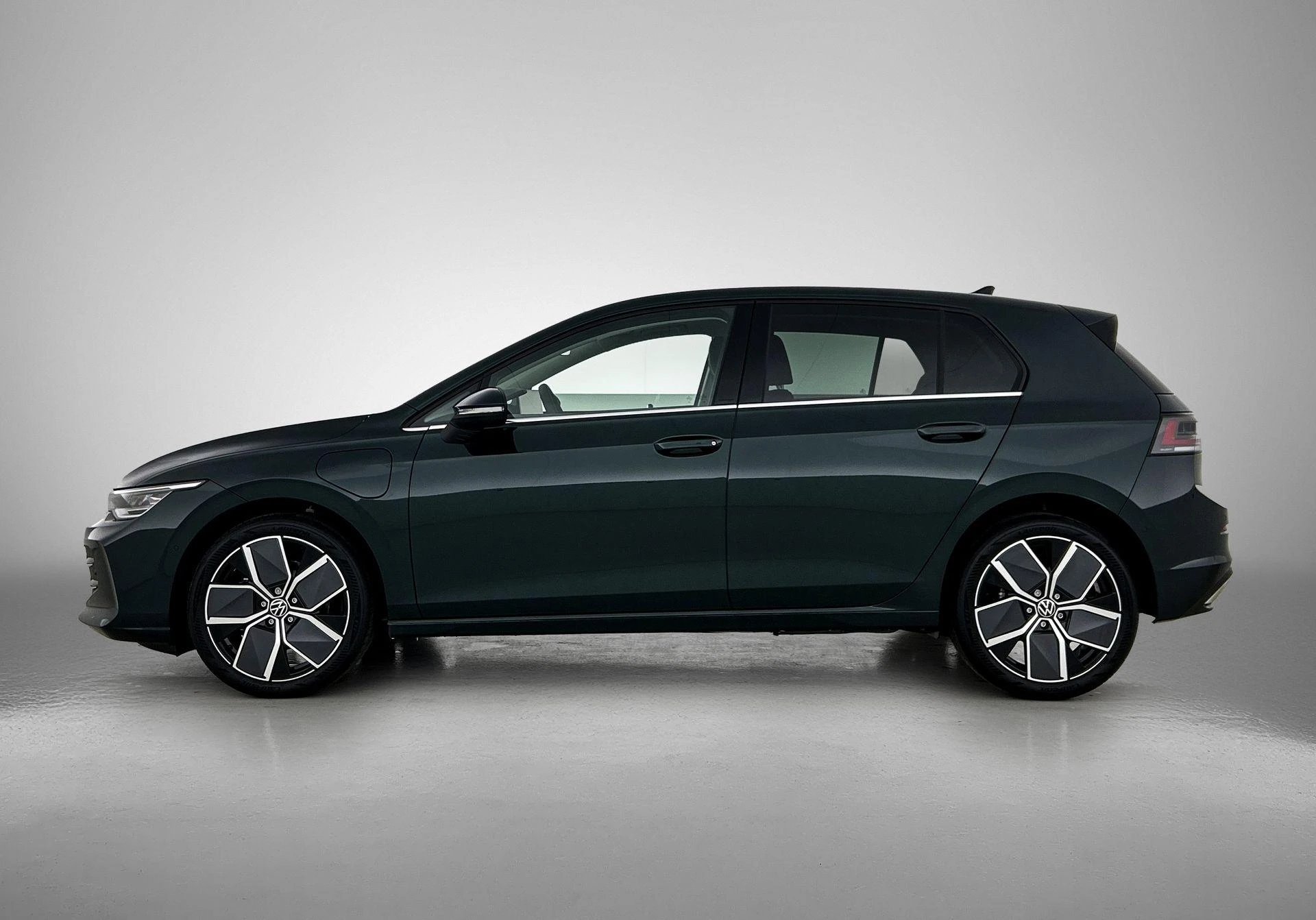 Volkswagen Golf met kenteken 140 – autofoto 4