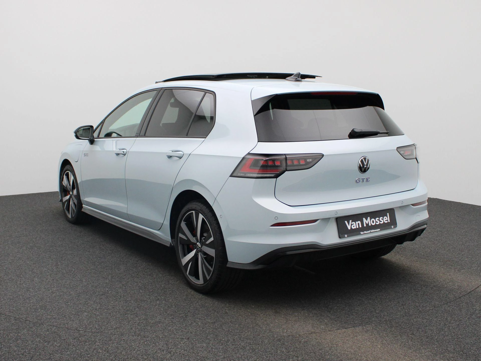 Volkswagen Golf met kenteken 53100 – autofoto 5