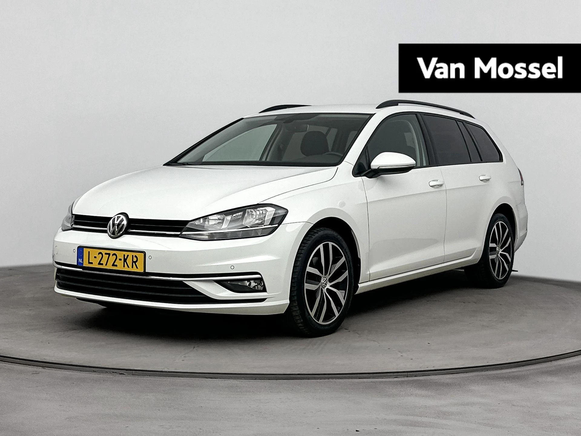 Volkswagen Golf met kenteken 62100 – autofoto 2