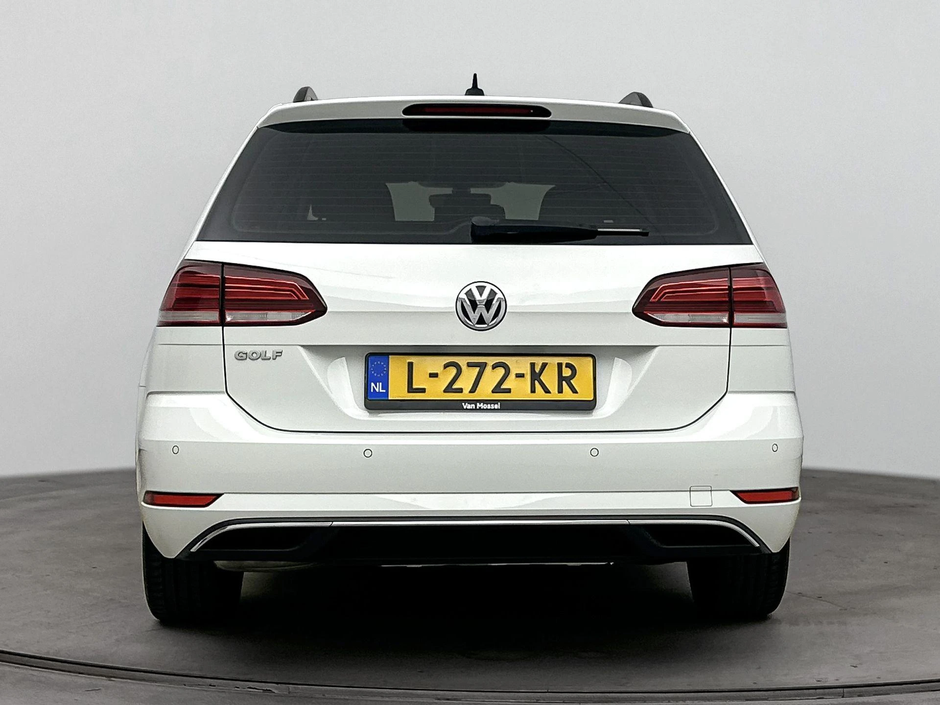 Volkswagen Golf met kenteken 62100 – autofoto 5