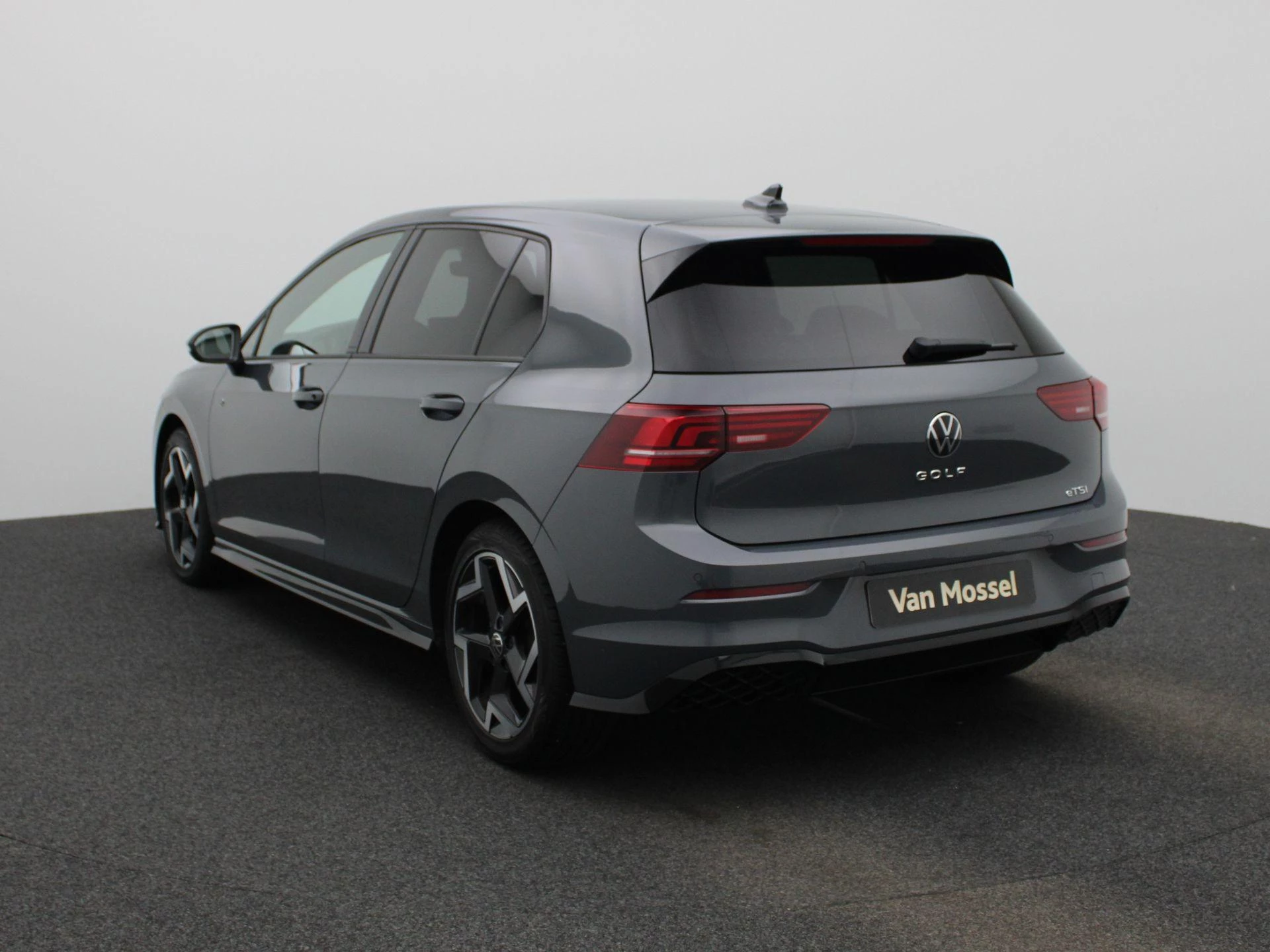 Volkswagen Golf – autofoto 3