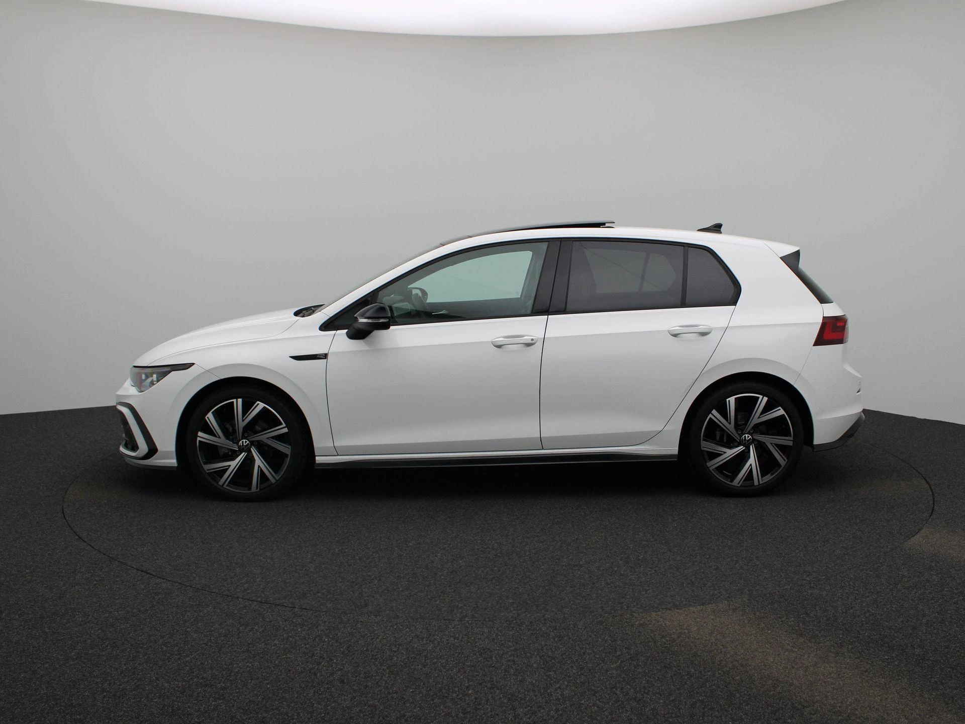 Volkswagen Golf met kenteken HVB-09-V – autofoto 5
