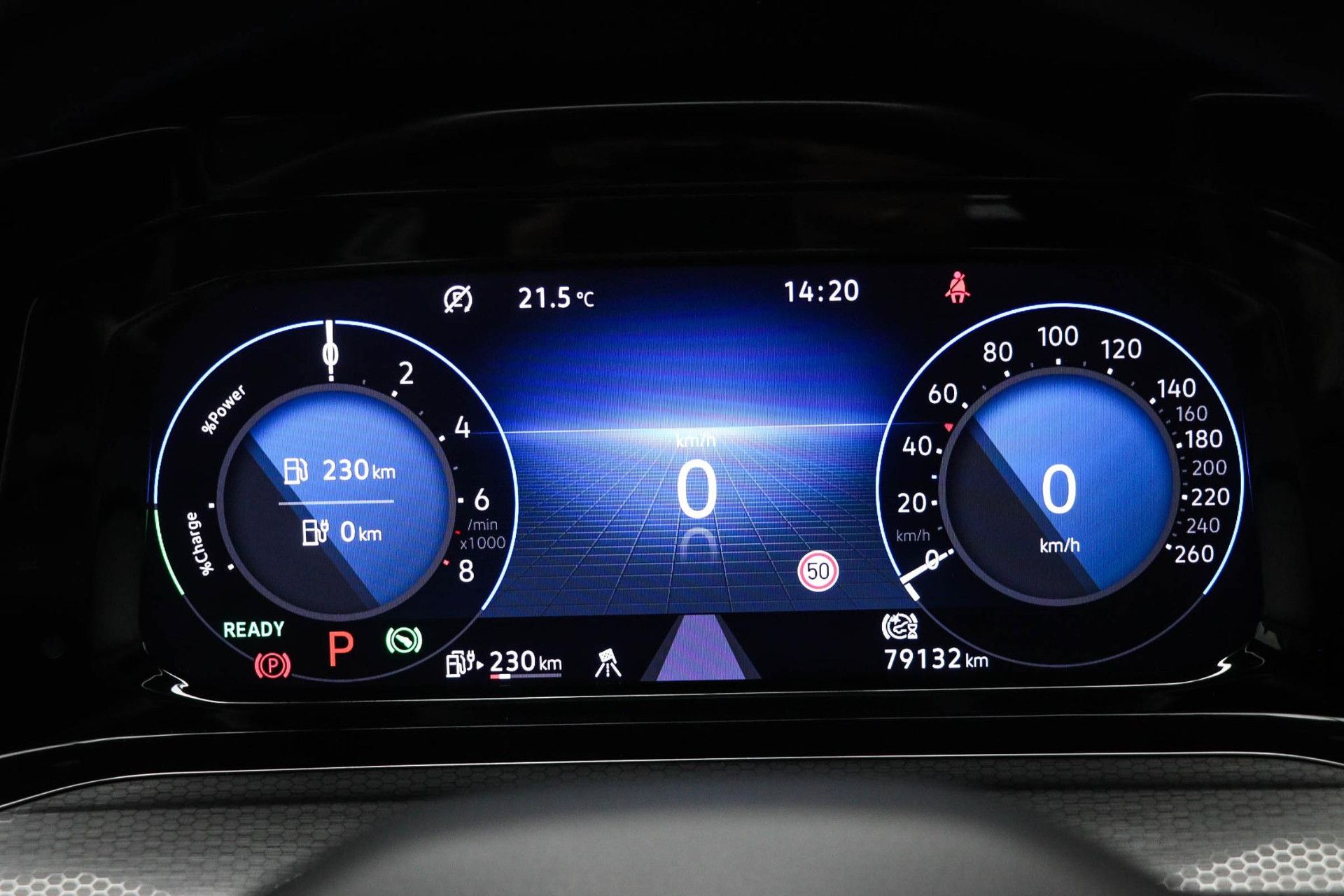 Volkswagen Golf met kenteken P-358-VR – autofoto 5