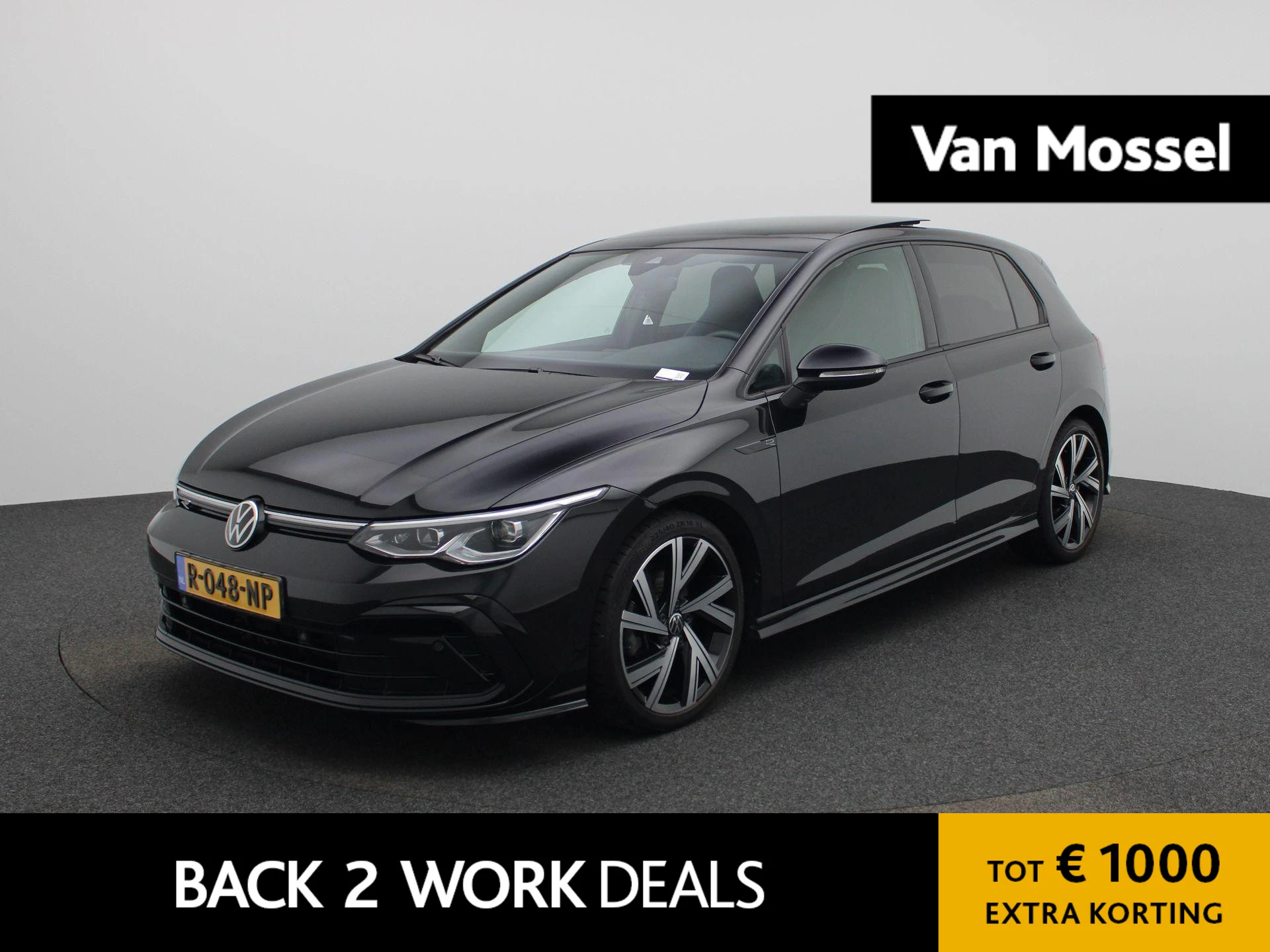 Volkswagen Golf met kenteken R-048-NP – autofoto 2
