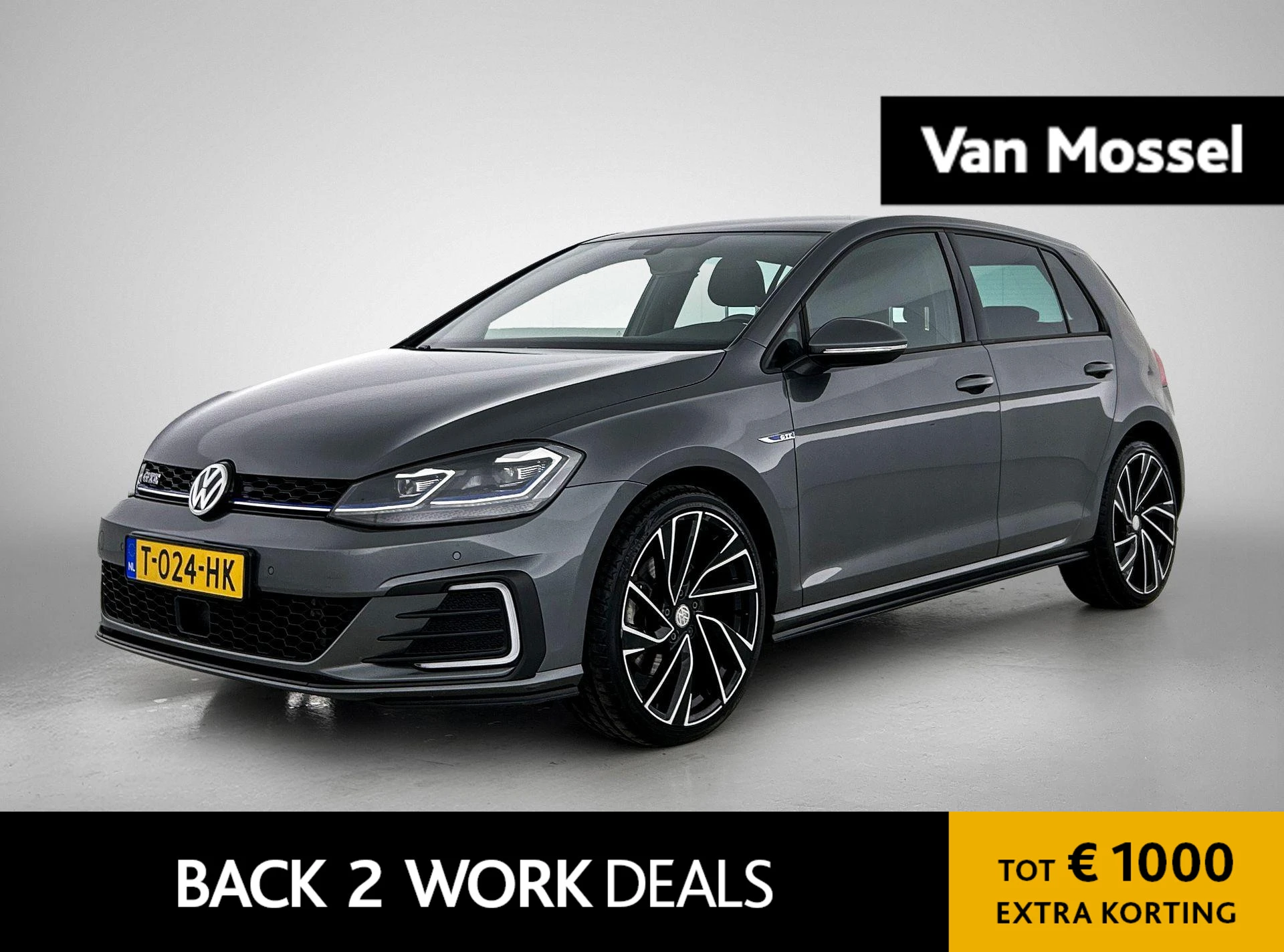 Volkswagen Golf met kenteken T-024-HK – autofoto 2