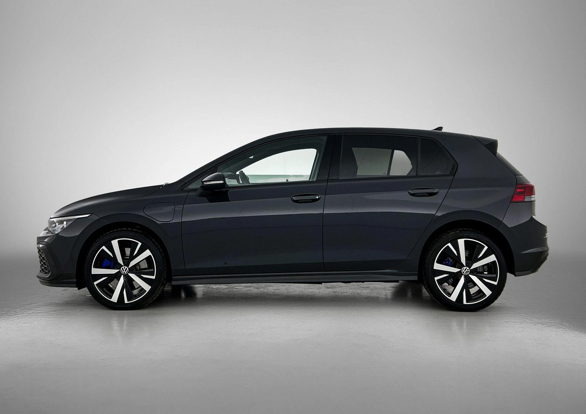 Volkswagen Golf met kenteken X-678-KV – autofoto 3