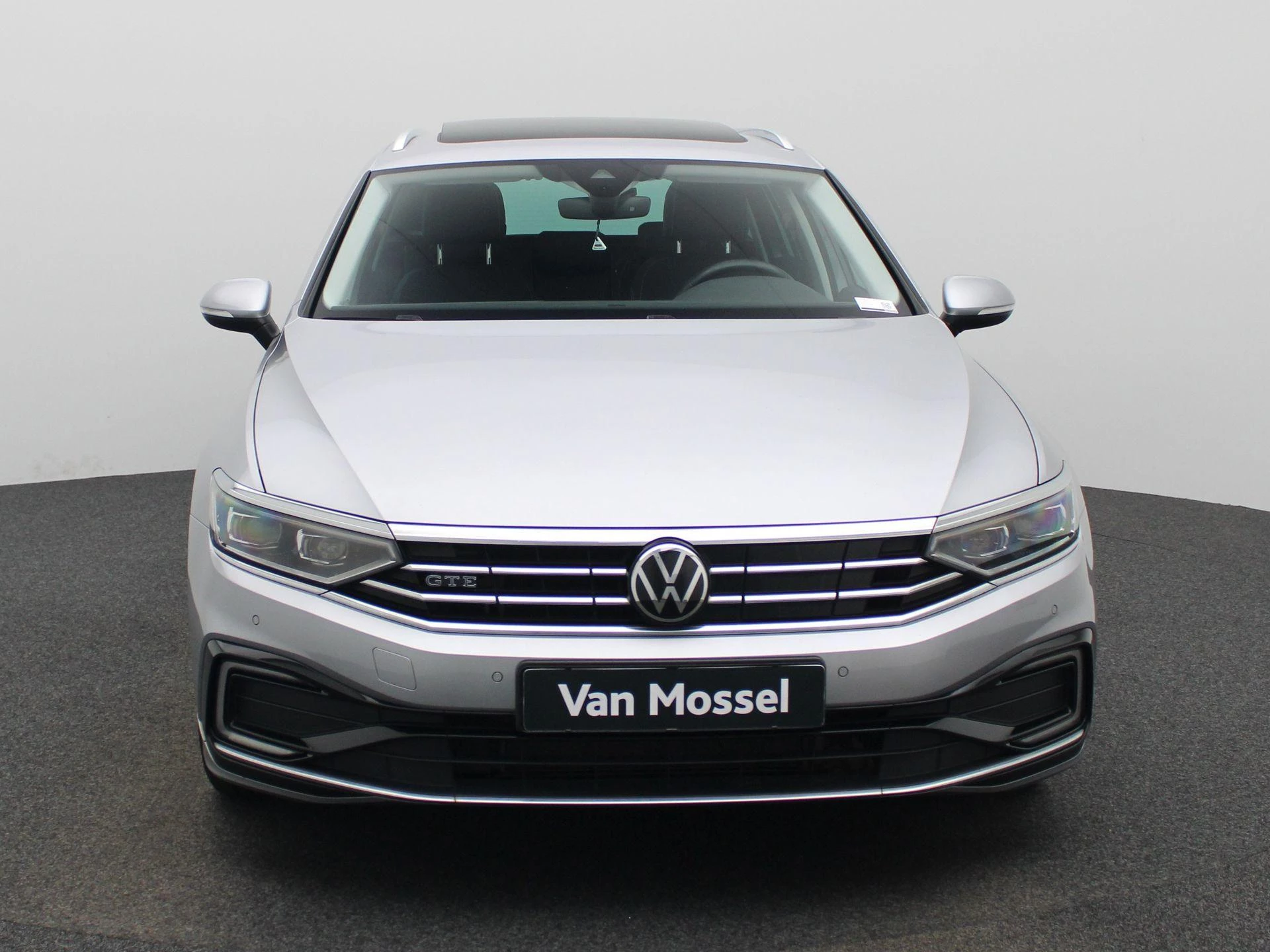 Volkswagen Passat – autofoto 4