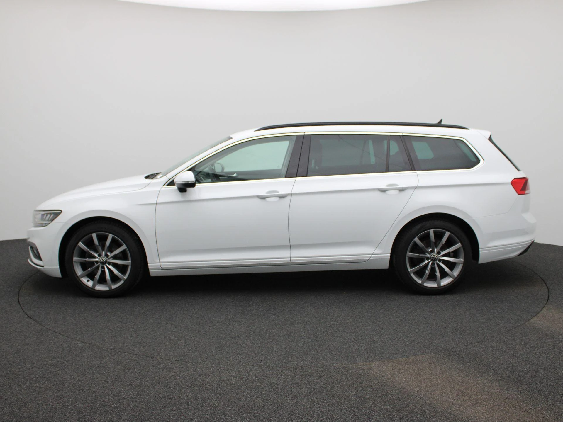 Volkswagen Passat met kenteken KRR-78-H – autofoto 4