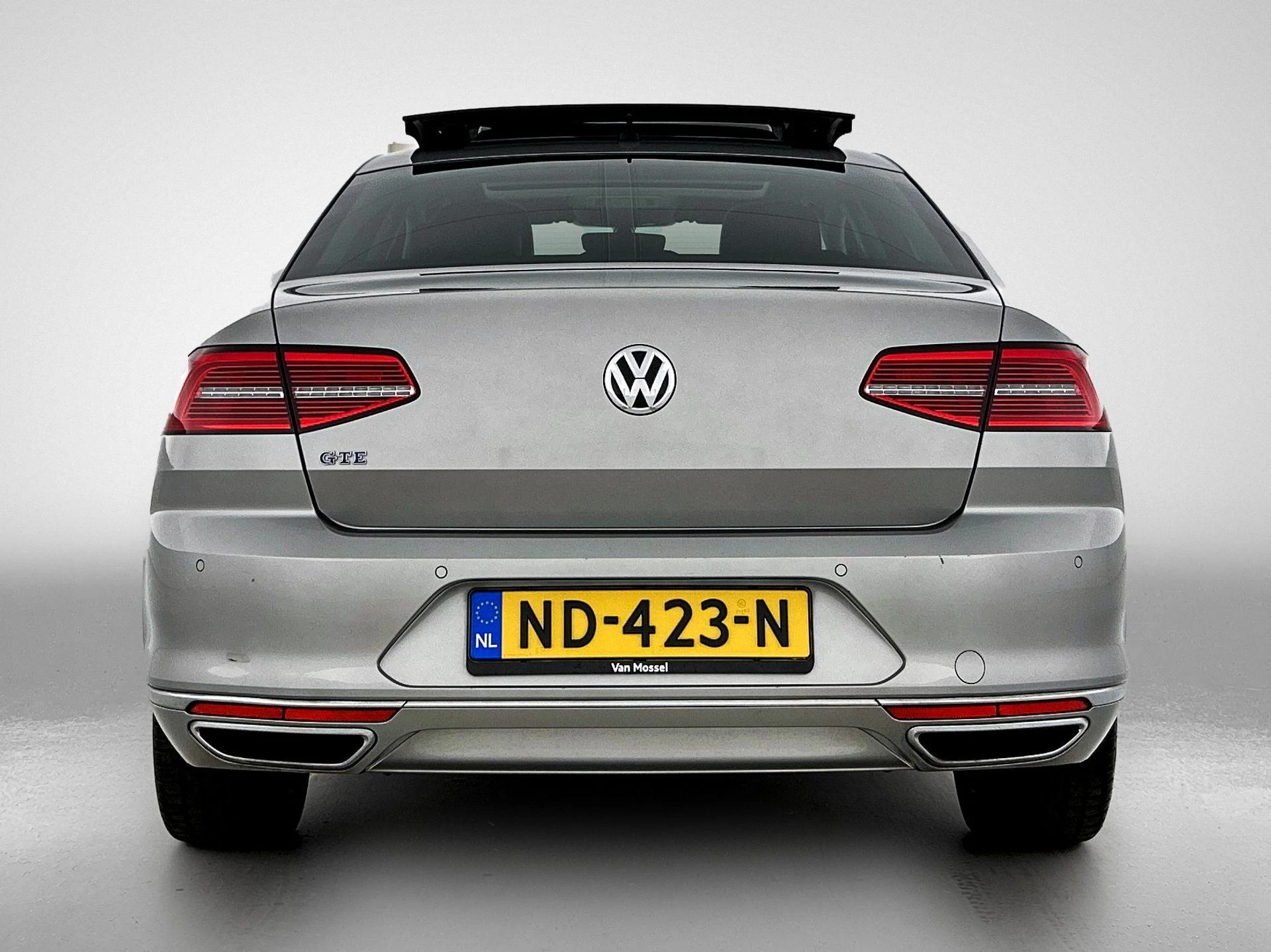 Volkswagen Passat met kenteken ND-423-N – autofoto 5