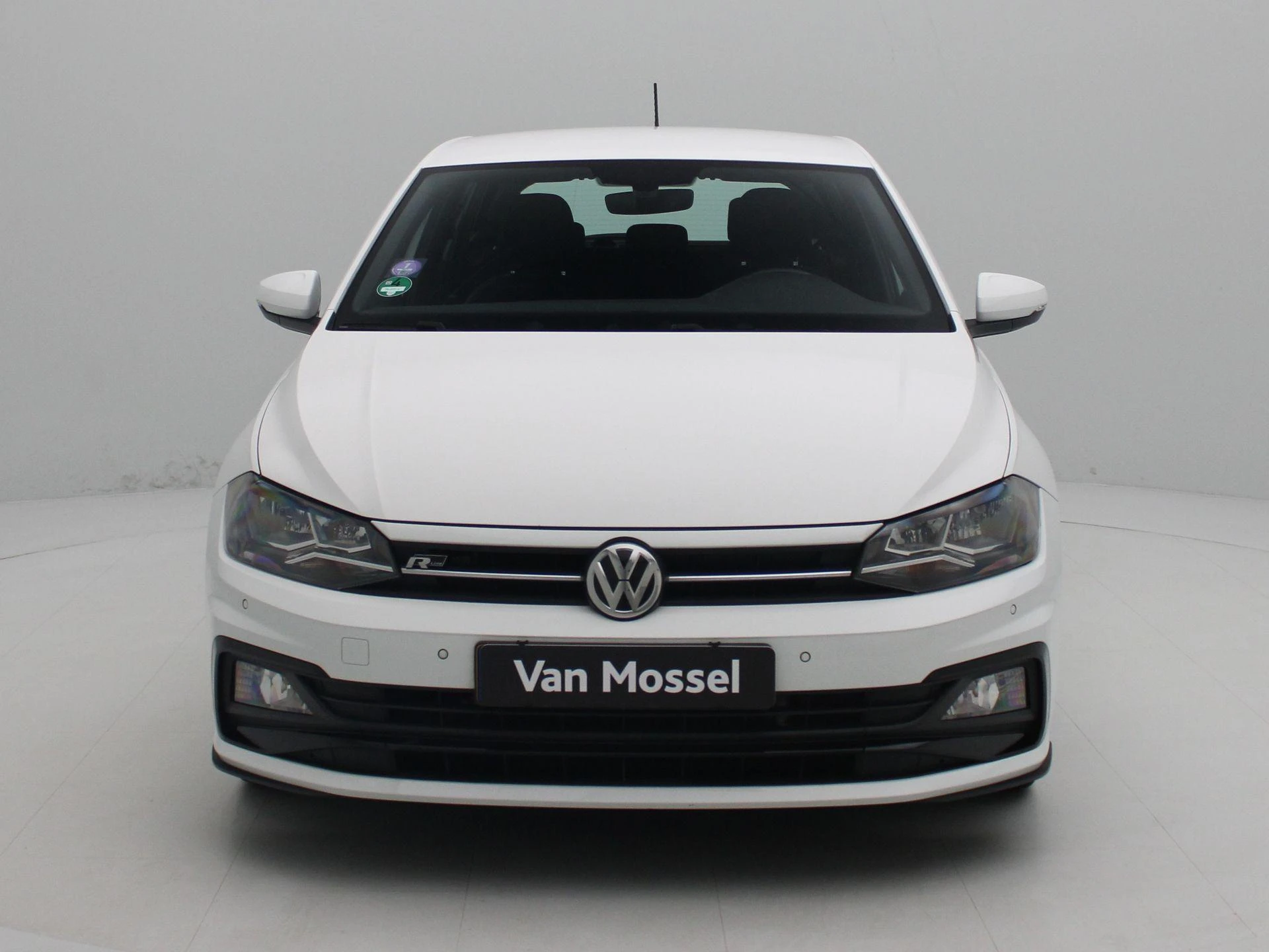 Volkswagen Polo met kenteken 53100 – autofoto 4