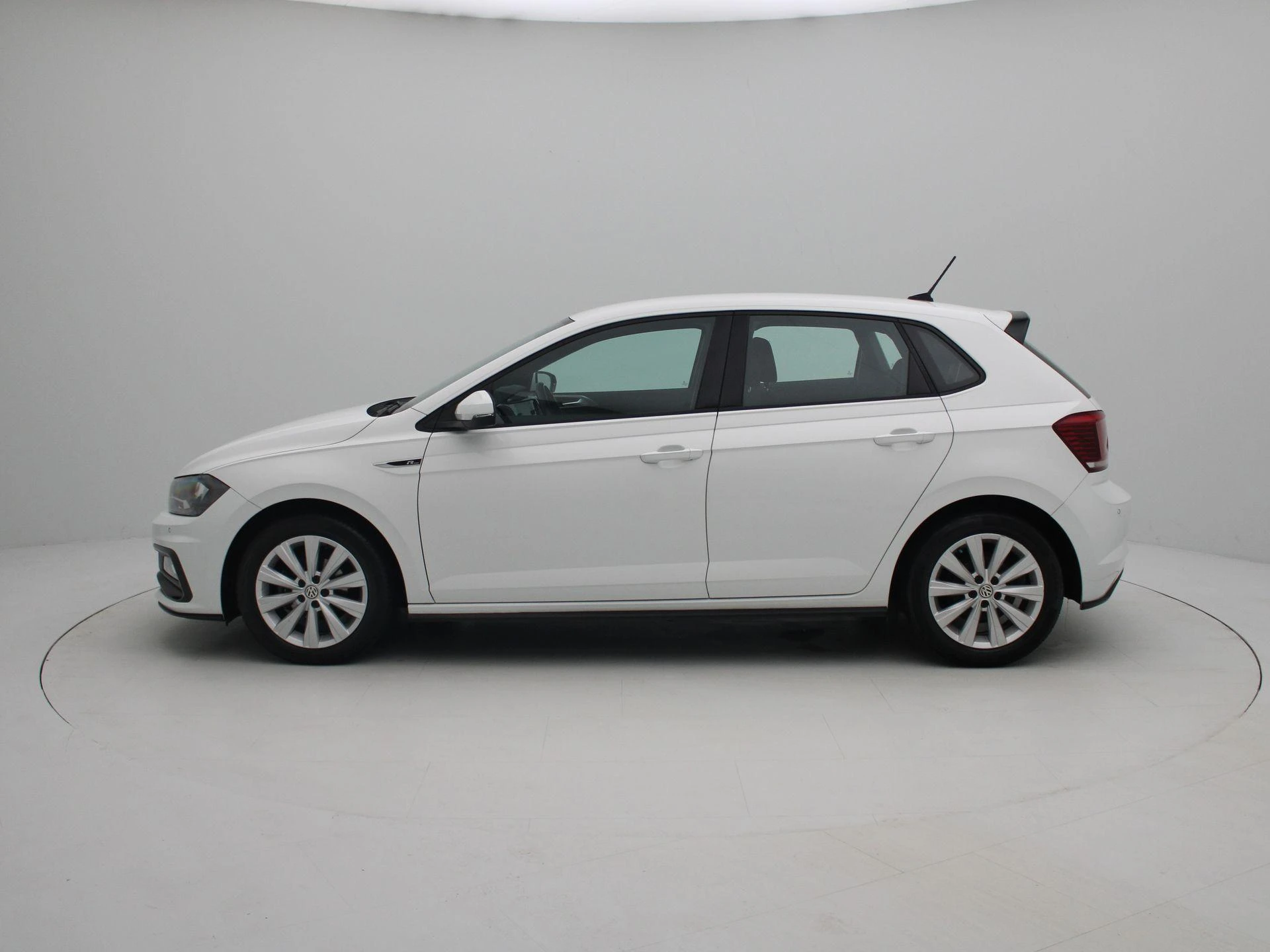 Volkswagen Polo met kenteken 53100 – autofoto 5