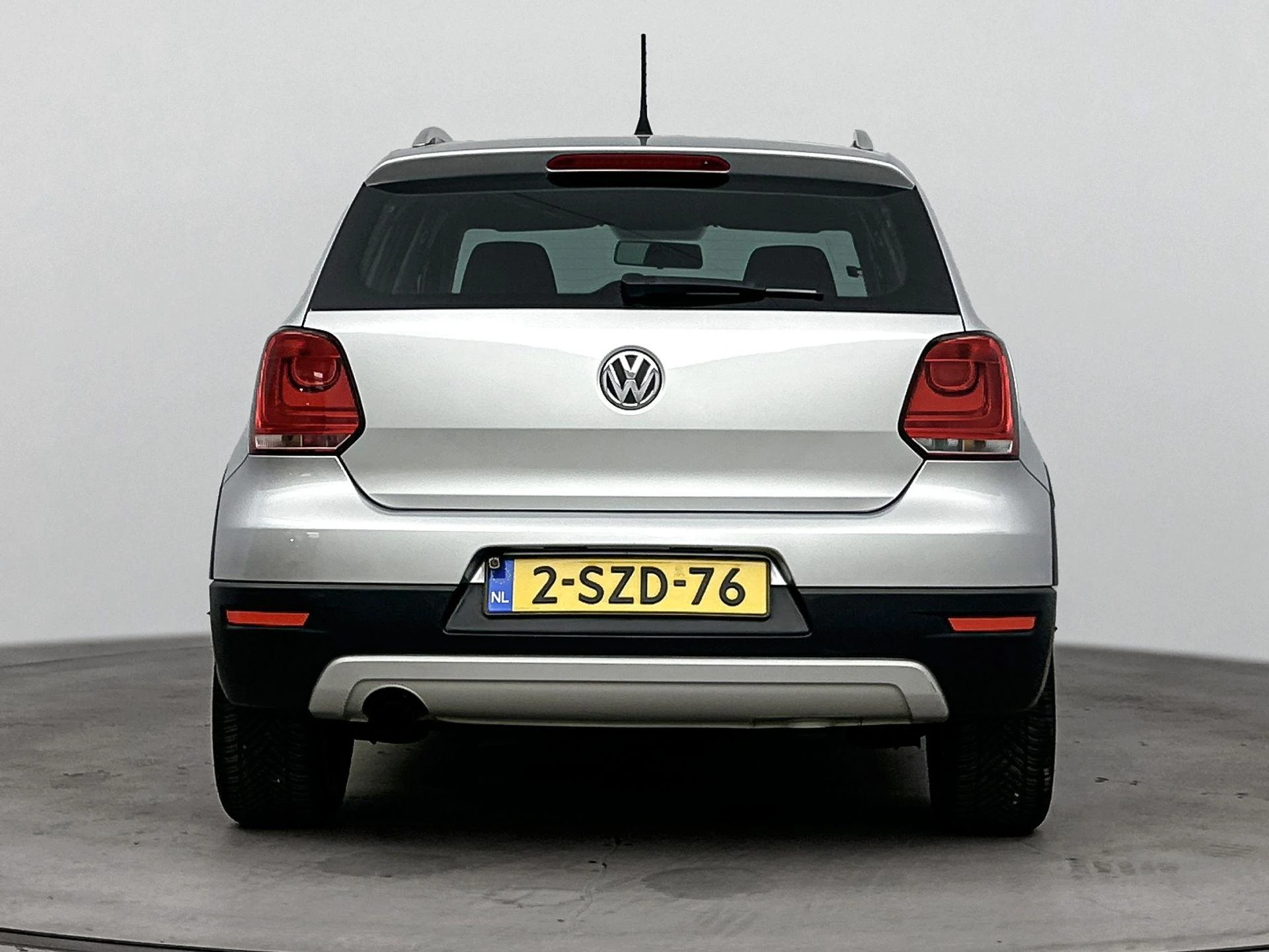 Volkswagen Polo met kenteken 54100 – autofoto 5