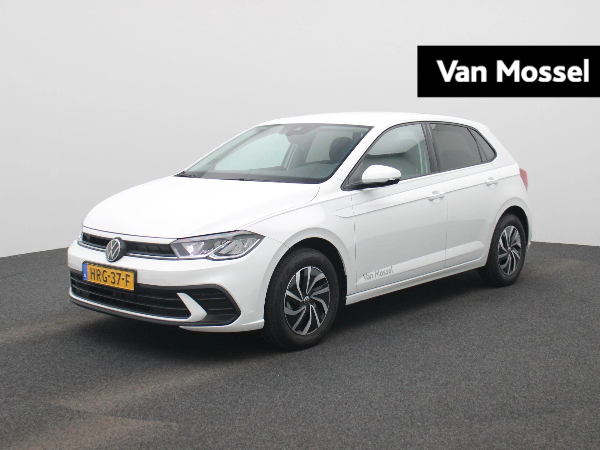 Volkswagen Polo met kenteken HRG-37-F – autofoto 2